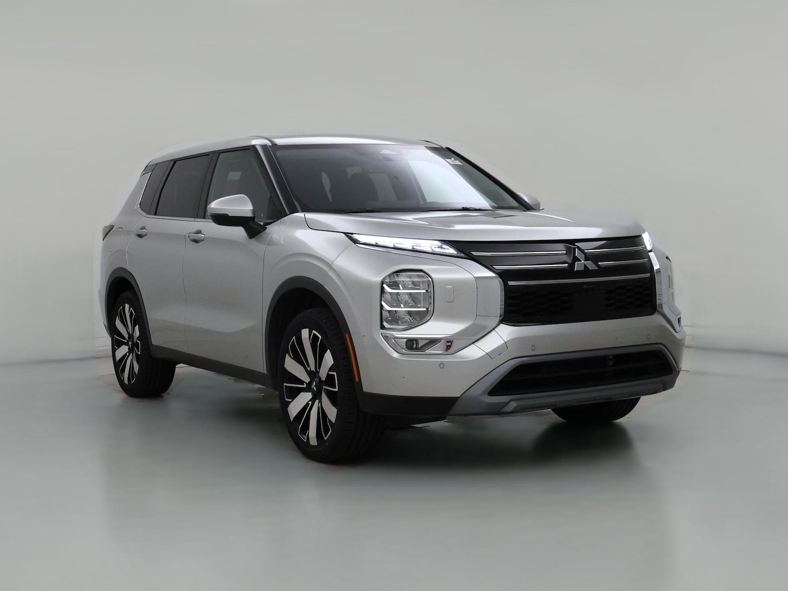 2025 Mitsubishi Outlander