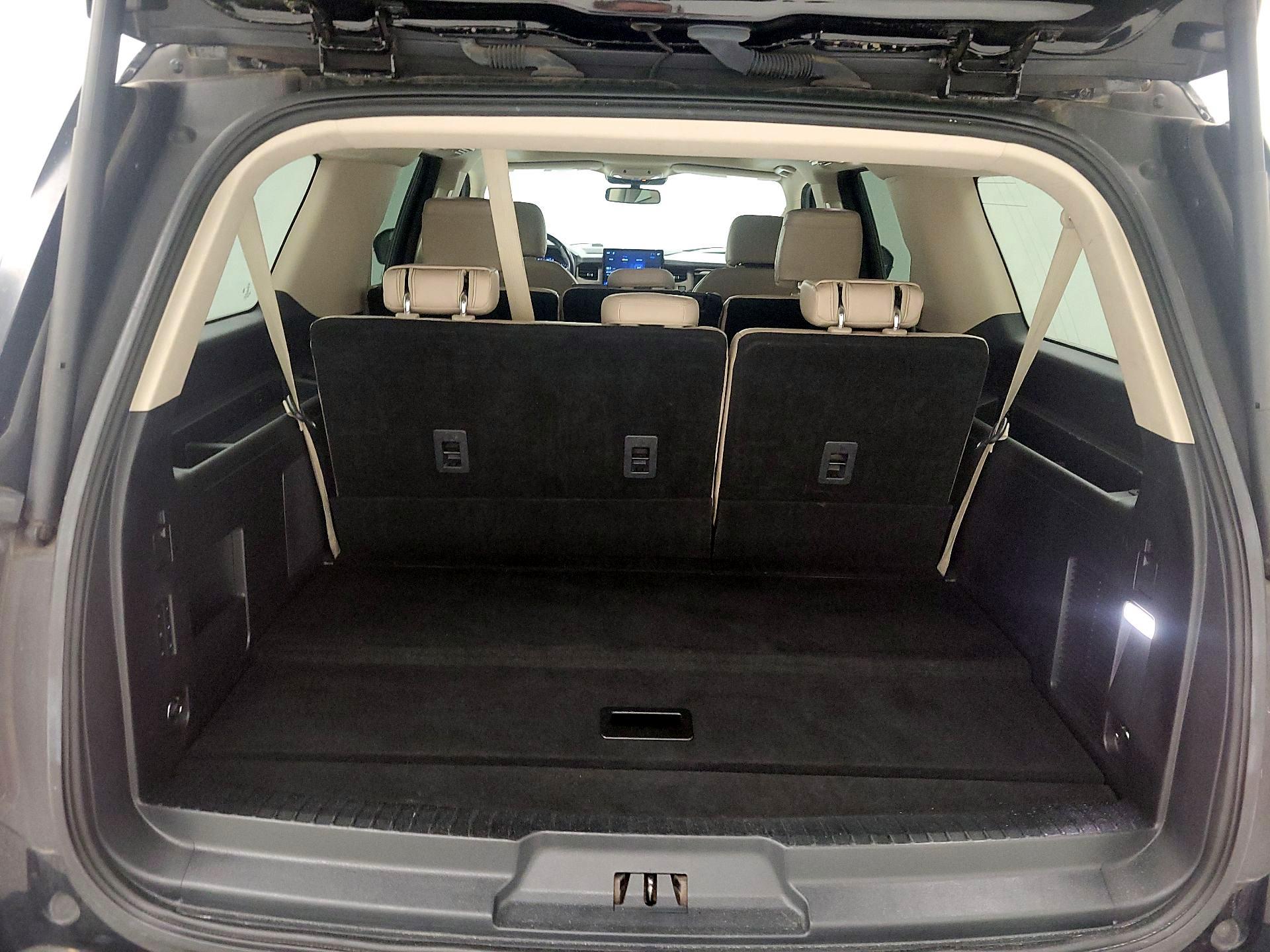 Thumbnail: 2022 Ford Expedition MAX - 16