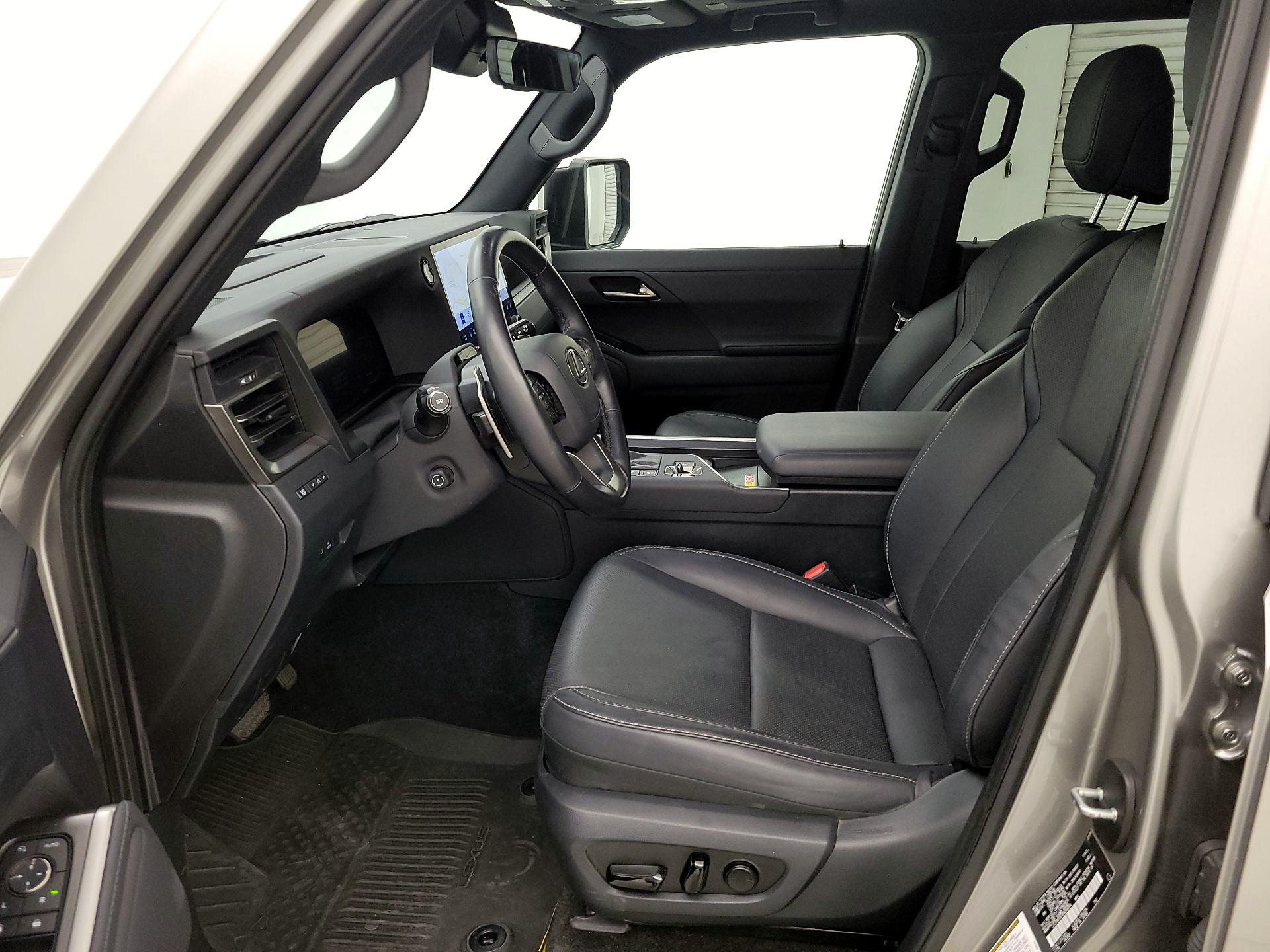Thumbnail: 2024 Lexus GX - 11