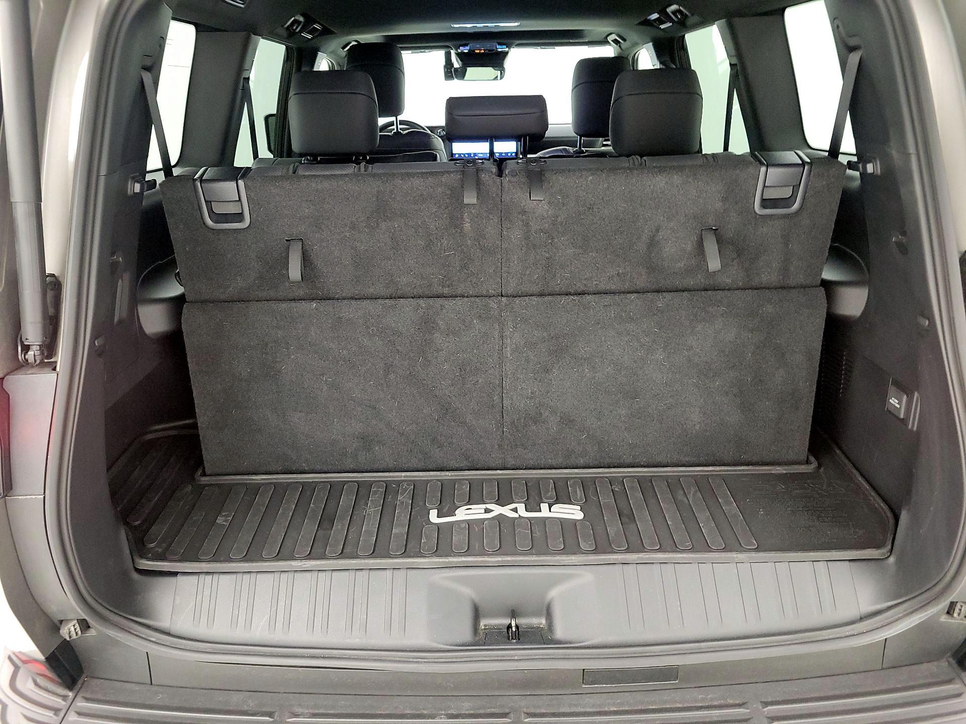 Thumbnail: 2024 Lexus GX - 16