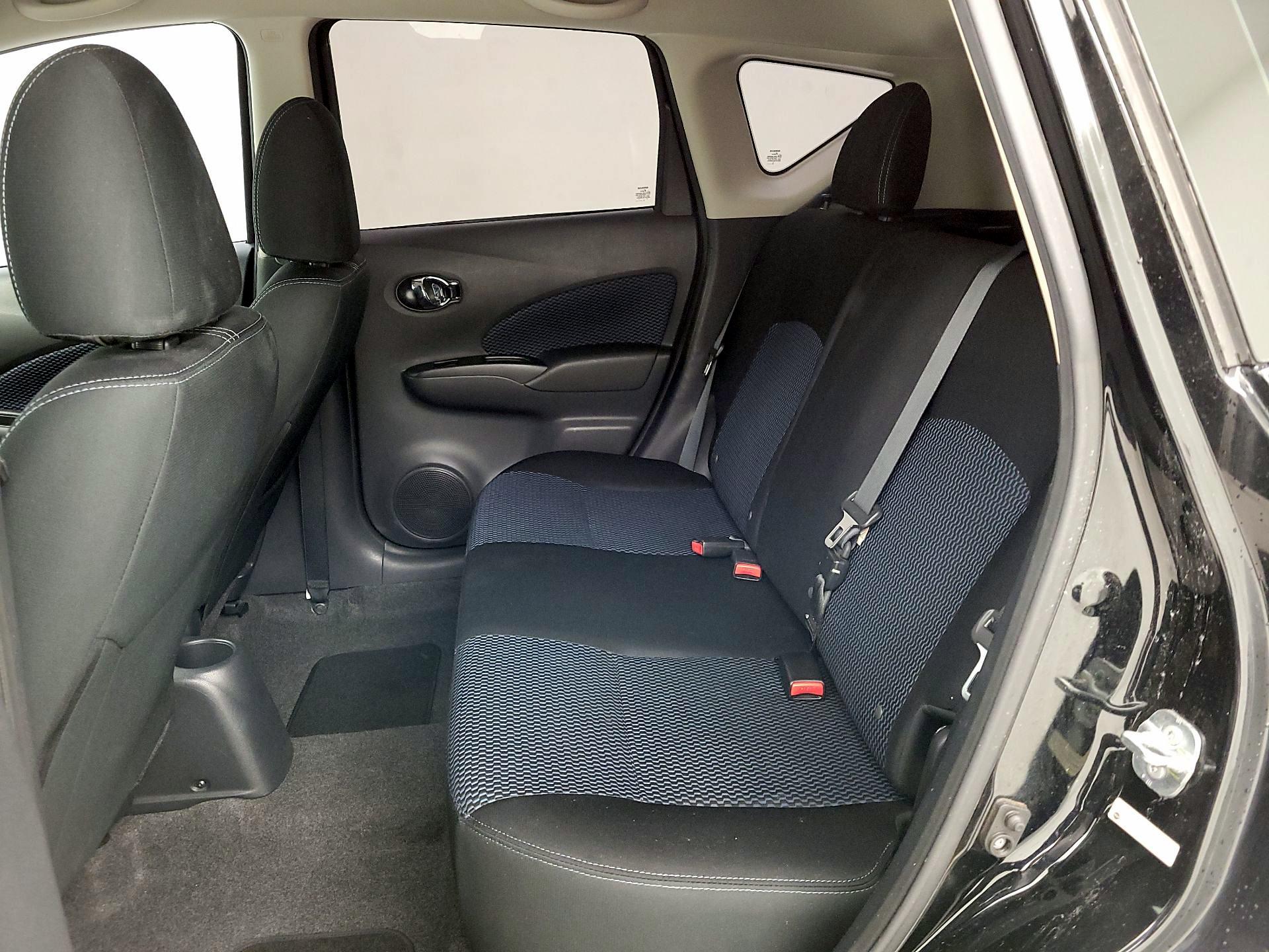 Thumbnail: 2016 Nissan Versa Note - 19