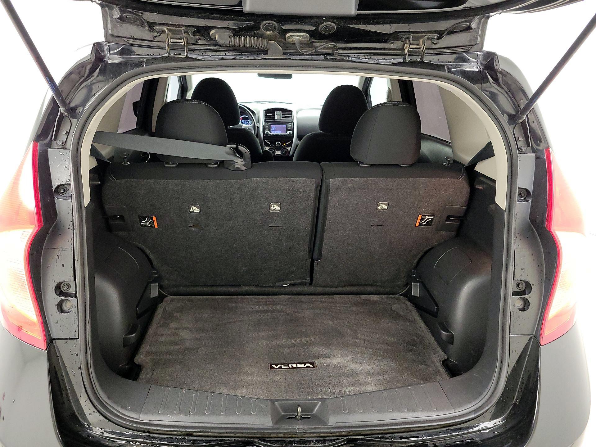 Thumbnail: 2016 Nissan Versa Note - 20