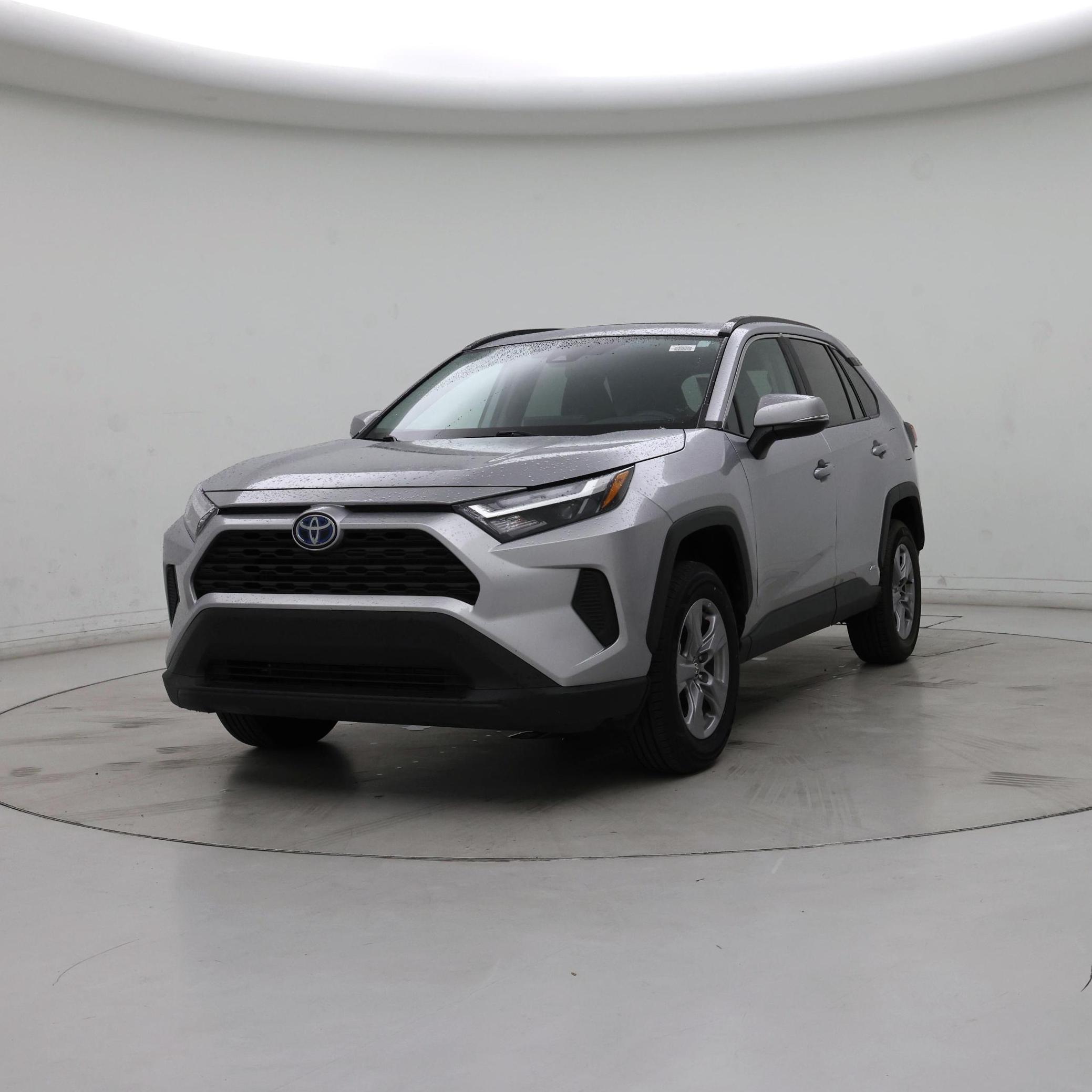 Thumbnail: 2022 Toyota RAV4 - 4