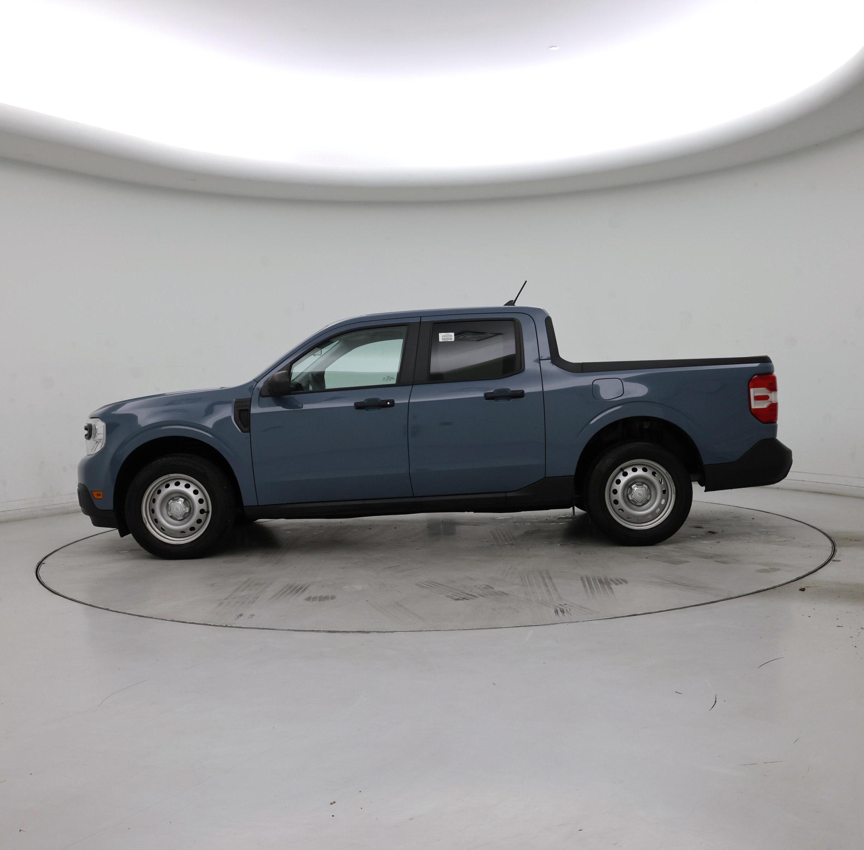 Thumbnail: 2022 Ford Maverick - 3