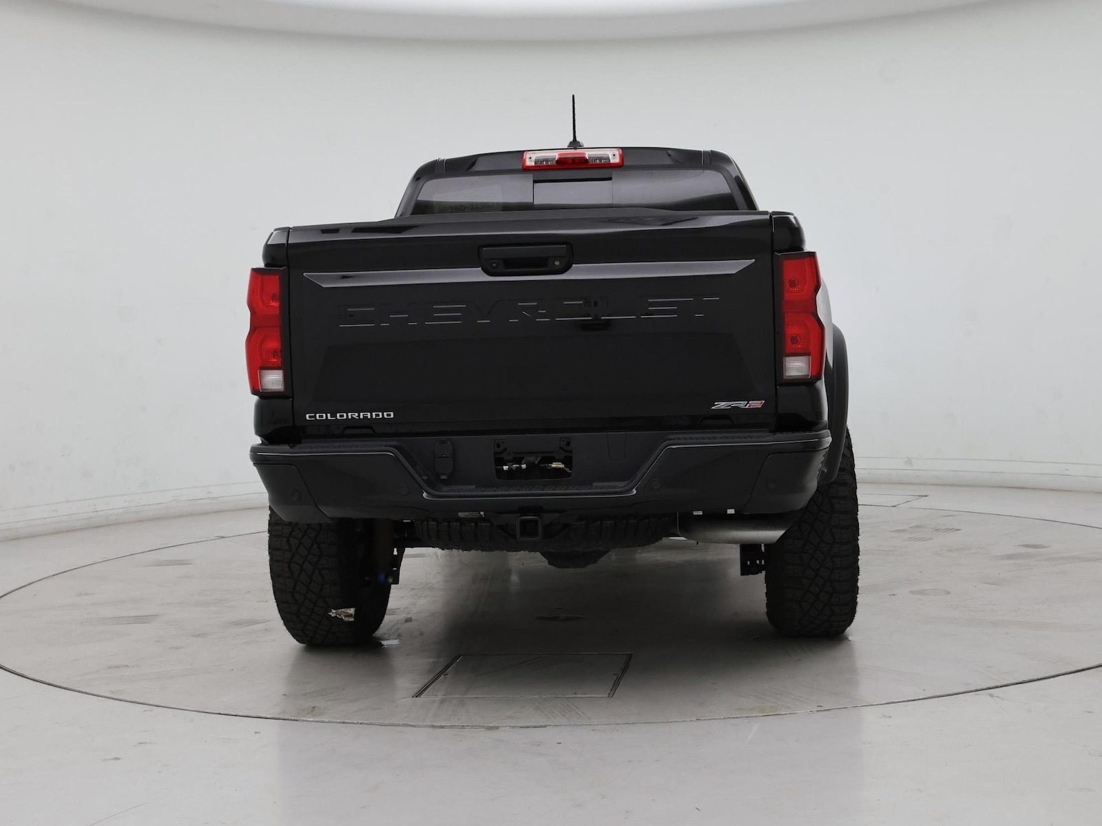 2024 Chevrolet Colorado ZR2 - Photo 7
