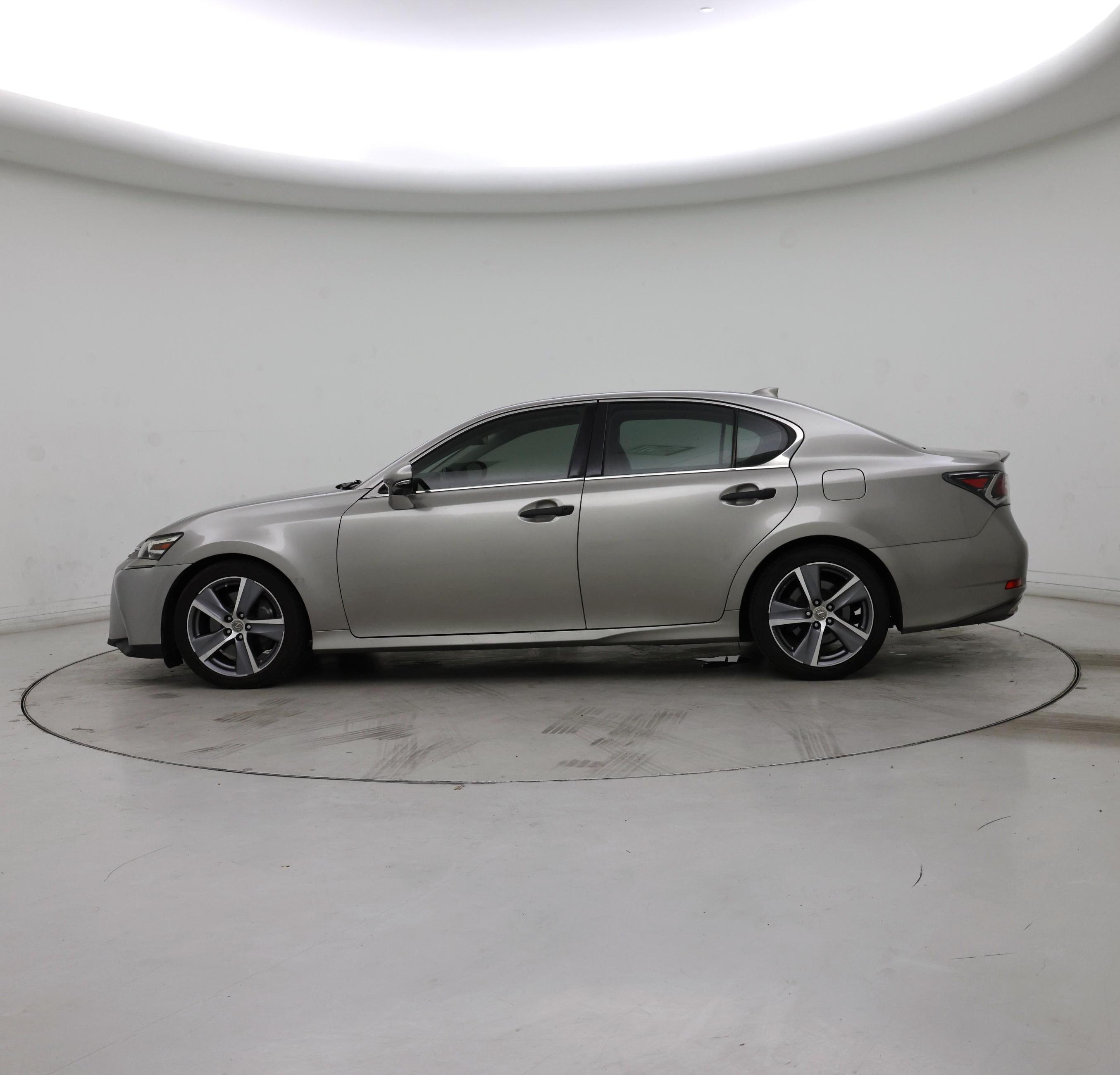 Thumbnail: 2016 Lexus GS - 3