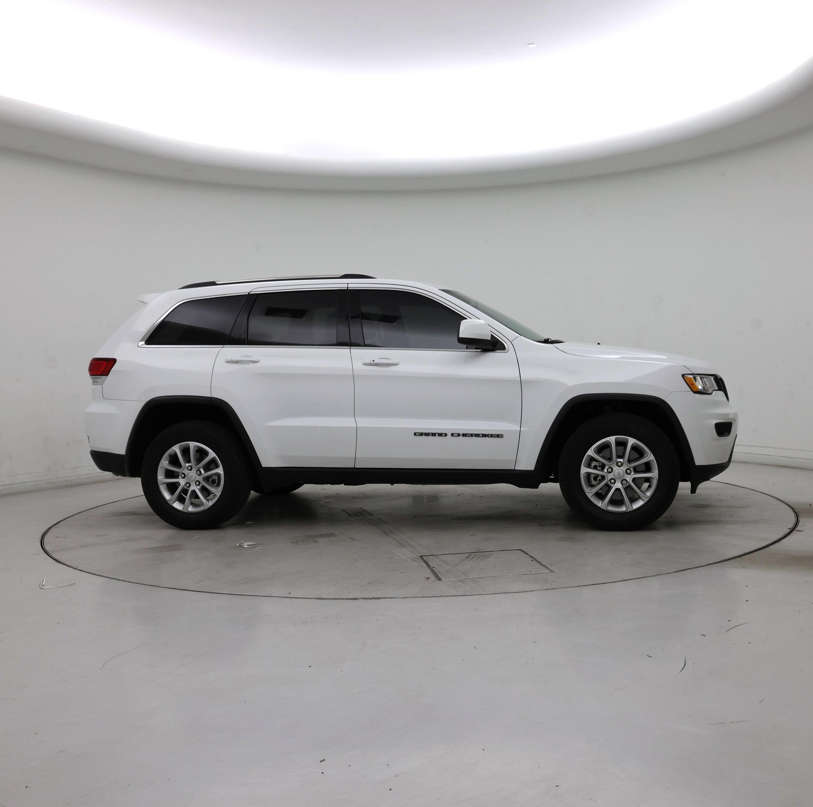 Thumbnail: 2021 Jeep Grand Cherokee - 7
