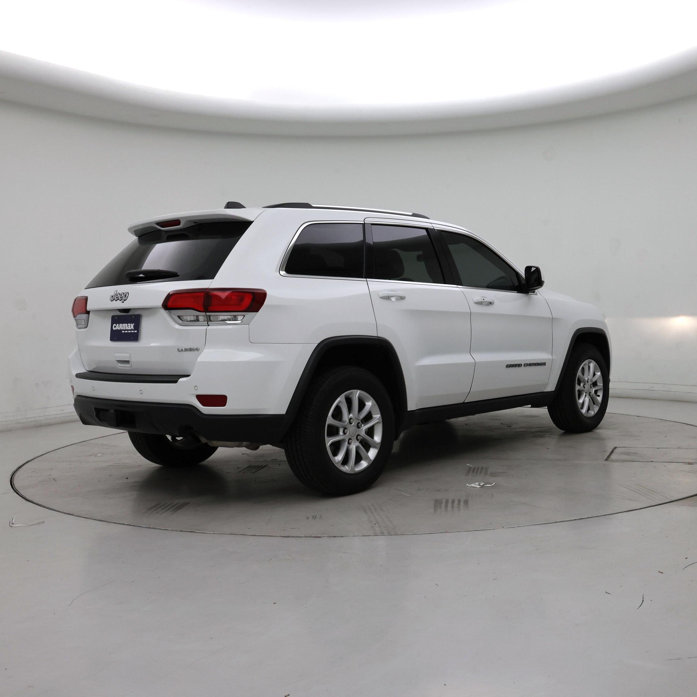 Thumbnail: 2021 Jeep Grand Cherokee - 8
