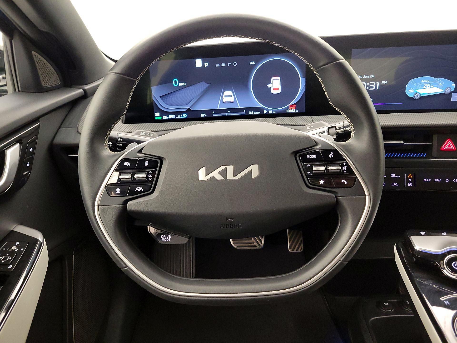 Thumbnail: 2023 Kia EV6 - 10