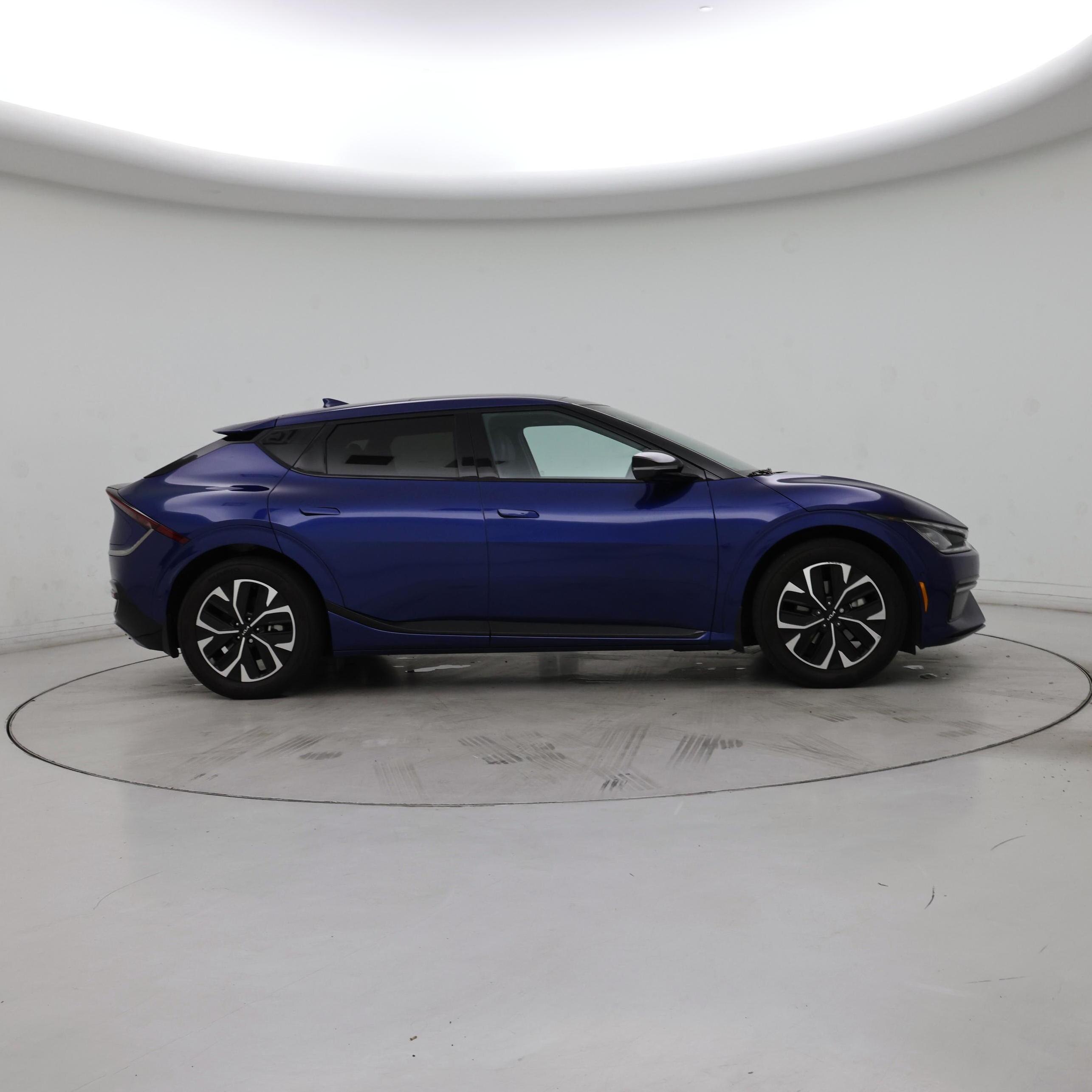 Thumbnail: 2023 Kia EV6 - 7