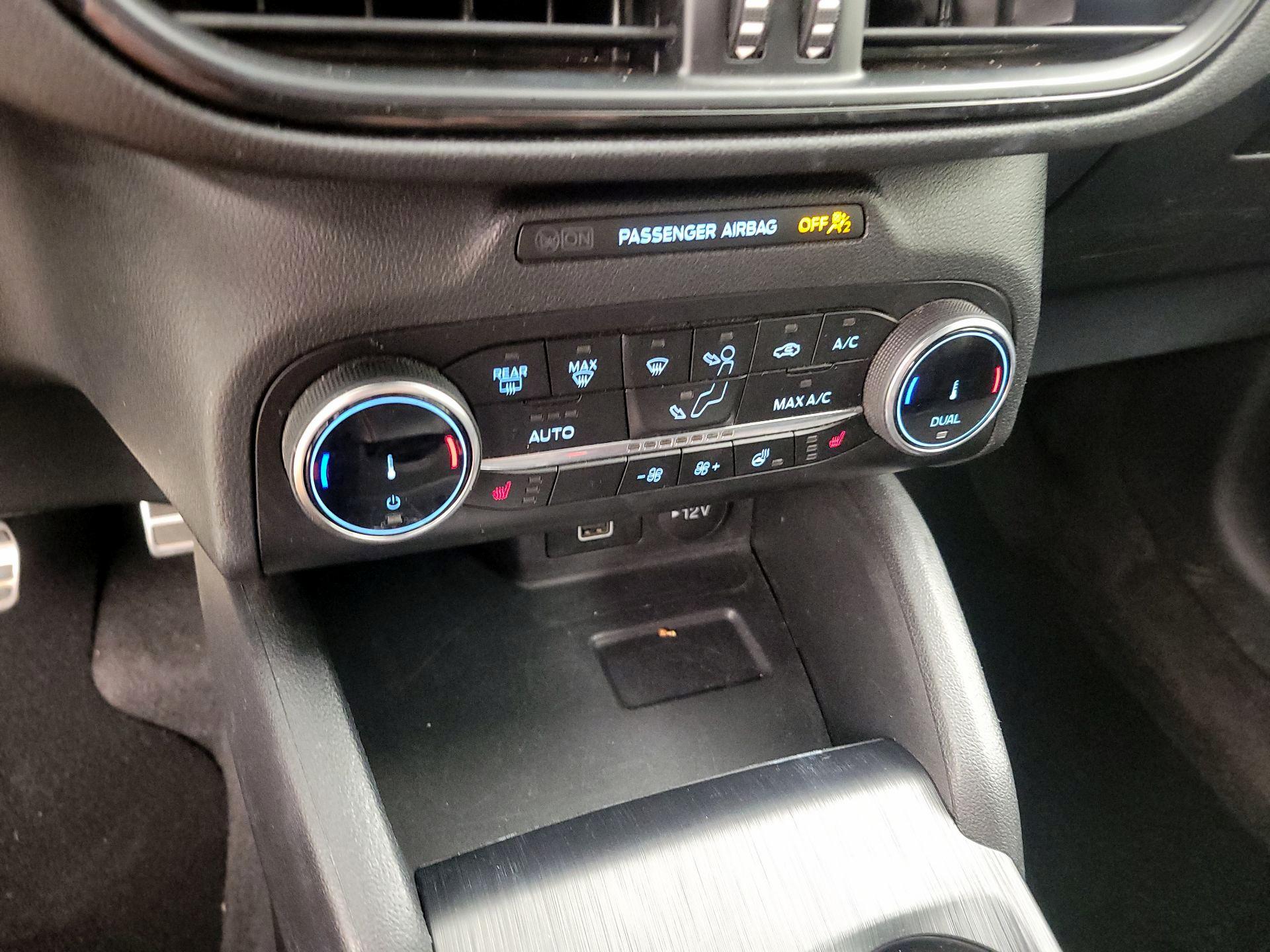 Thumbnail: 2024 Ford Escape - 14