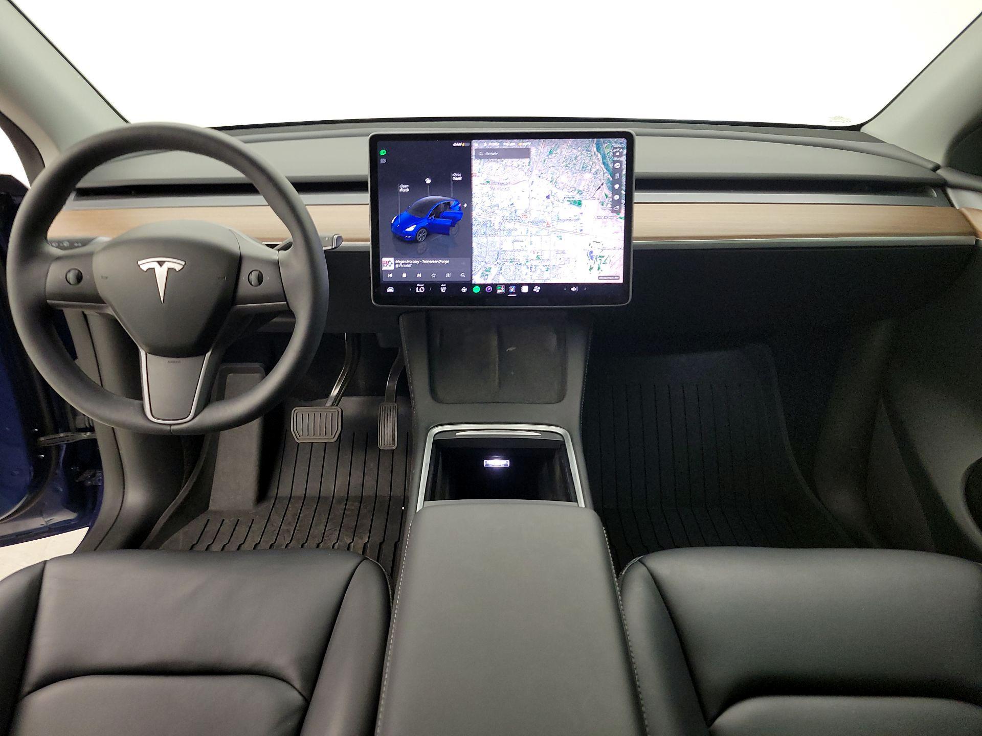 Thumbnail: 2024 Tesla Model Y - 9