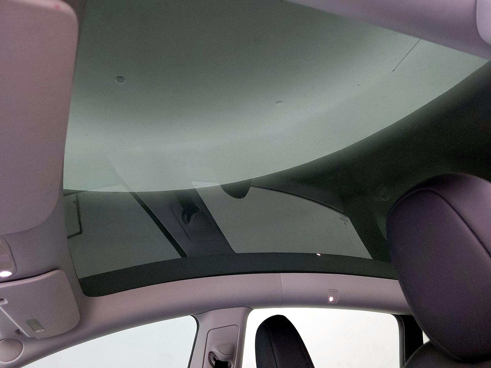 Thumbnail: 2024 Tesla Model Y - 19