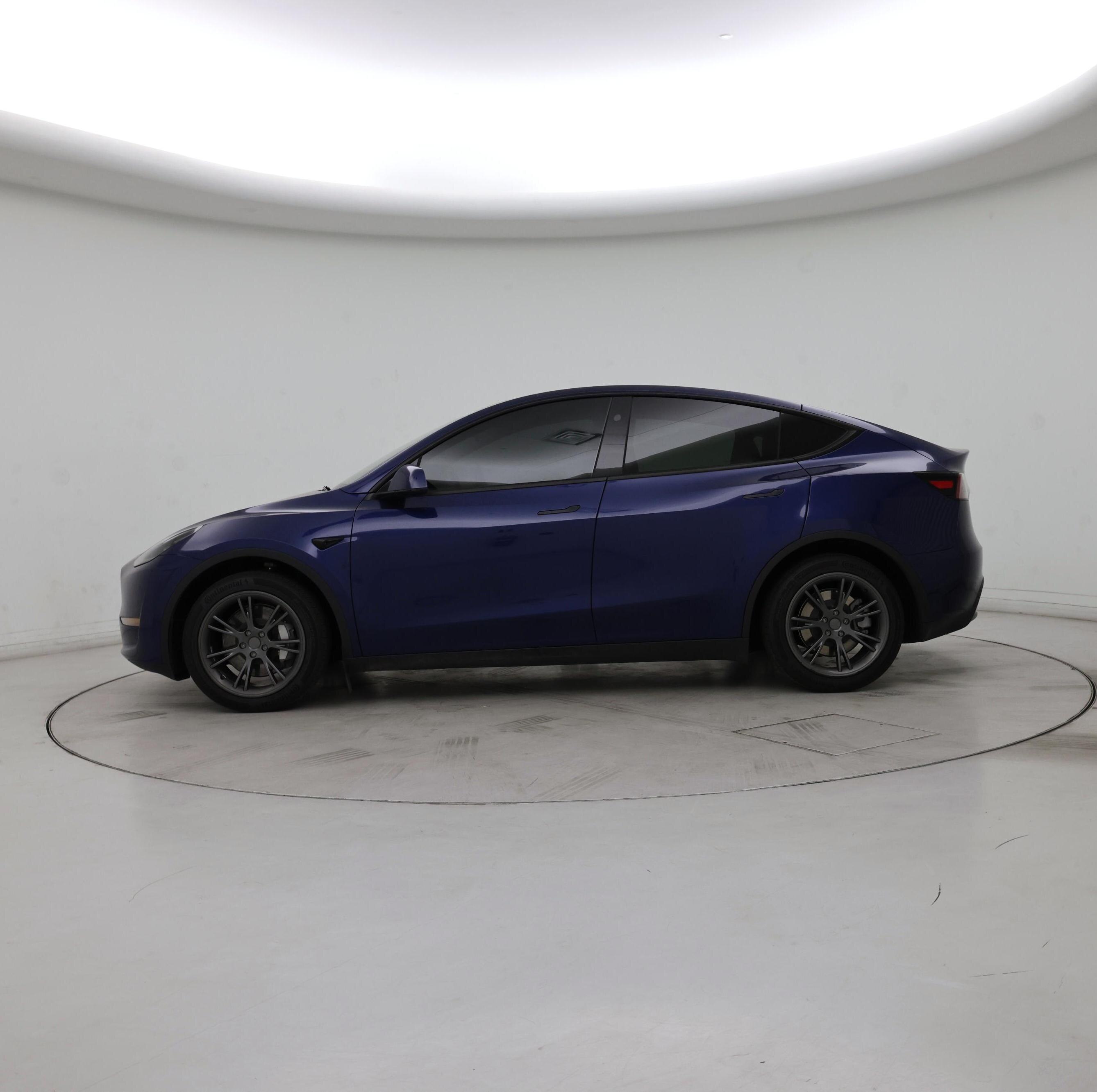 Thumbnail: 2024 Tesla Model Y - 3