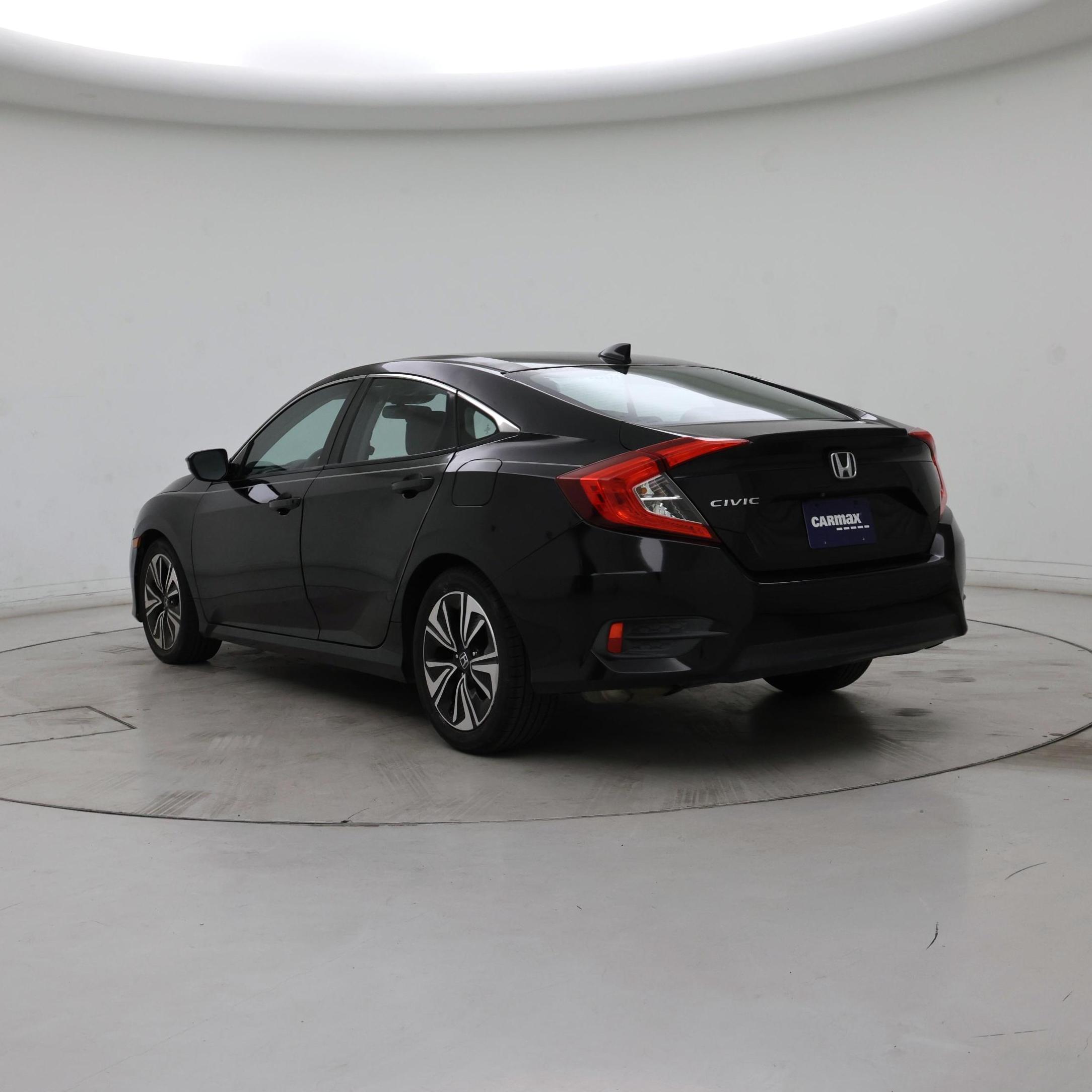 Thumbnail: 2016 Honda Civic - 2