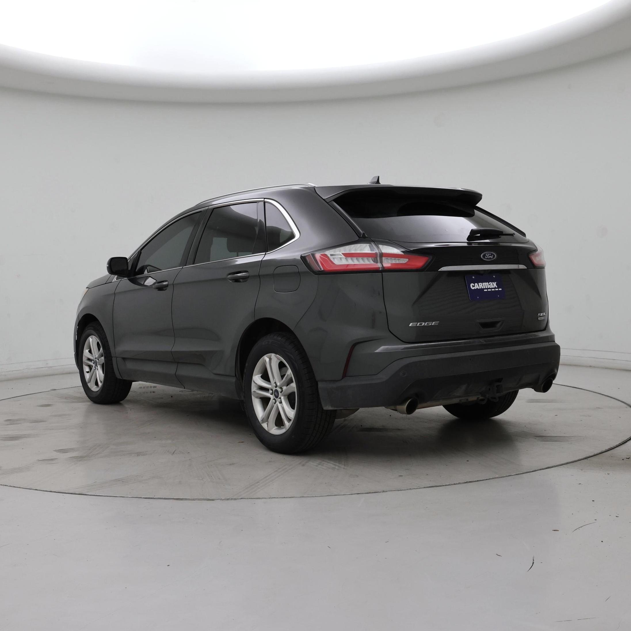 Thumbnail: 2019 Ford Edge - 2