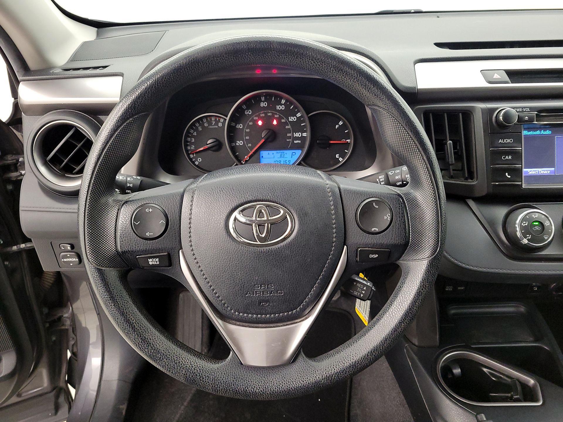 Thumbnail: 2016 Toyota RAV4 - 10