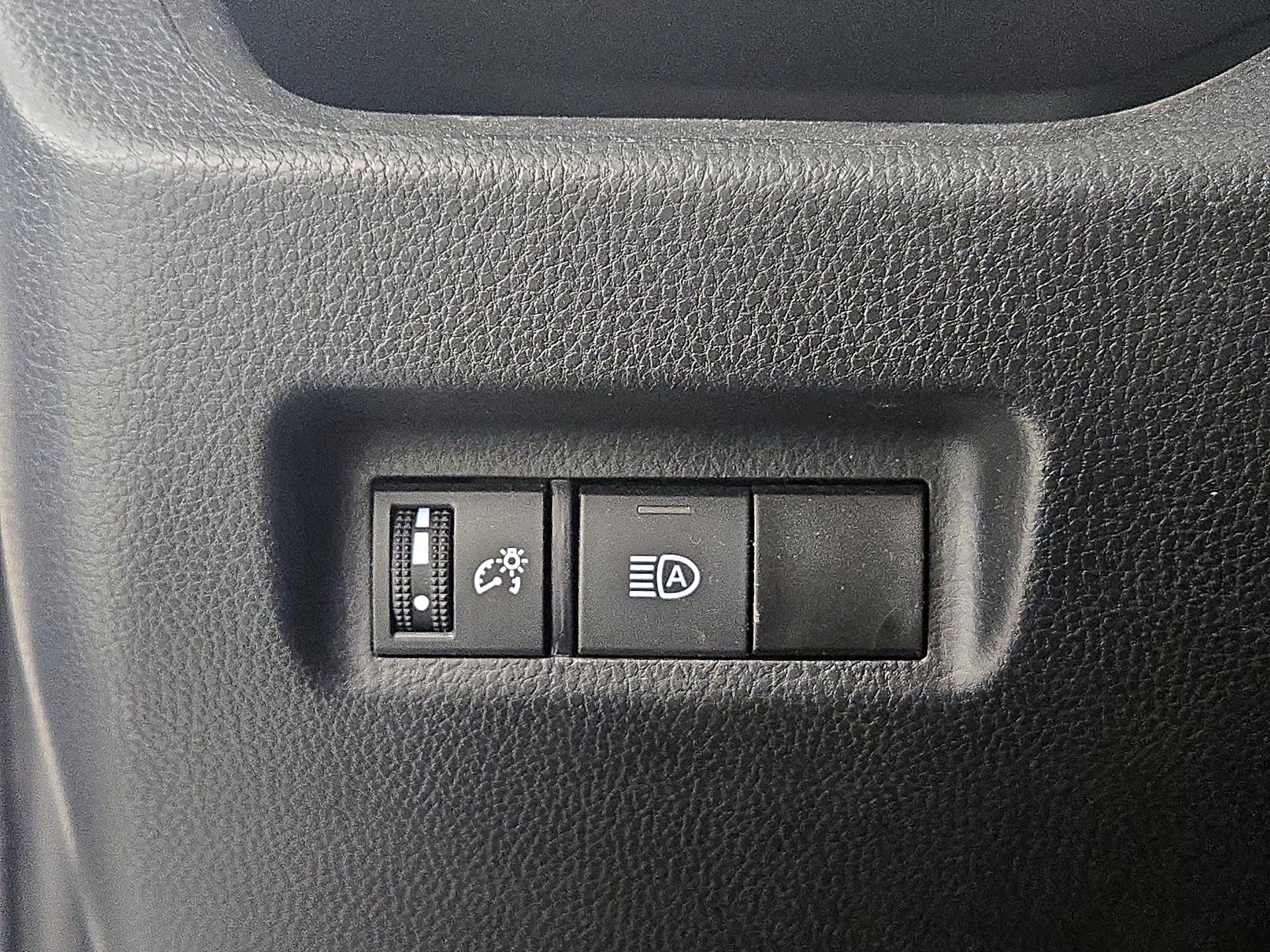 Thumbnail: 2024 Toyota RAV4 - 13