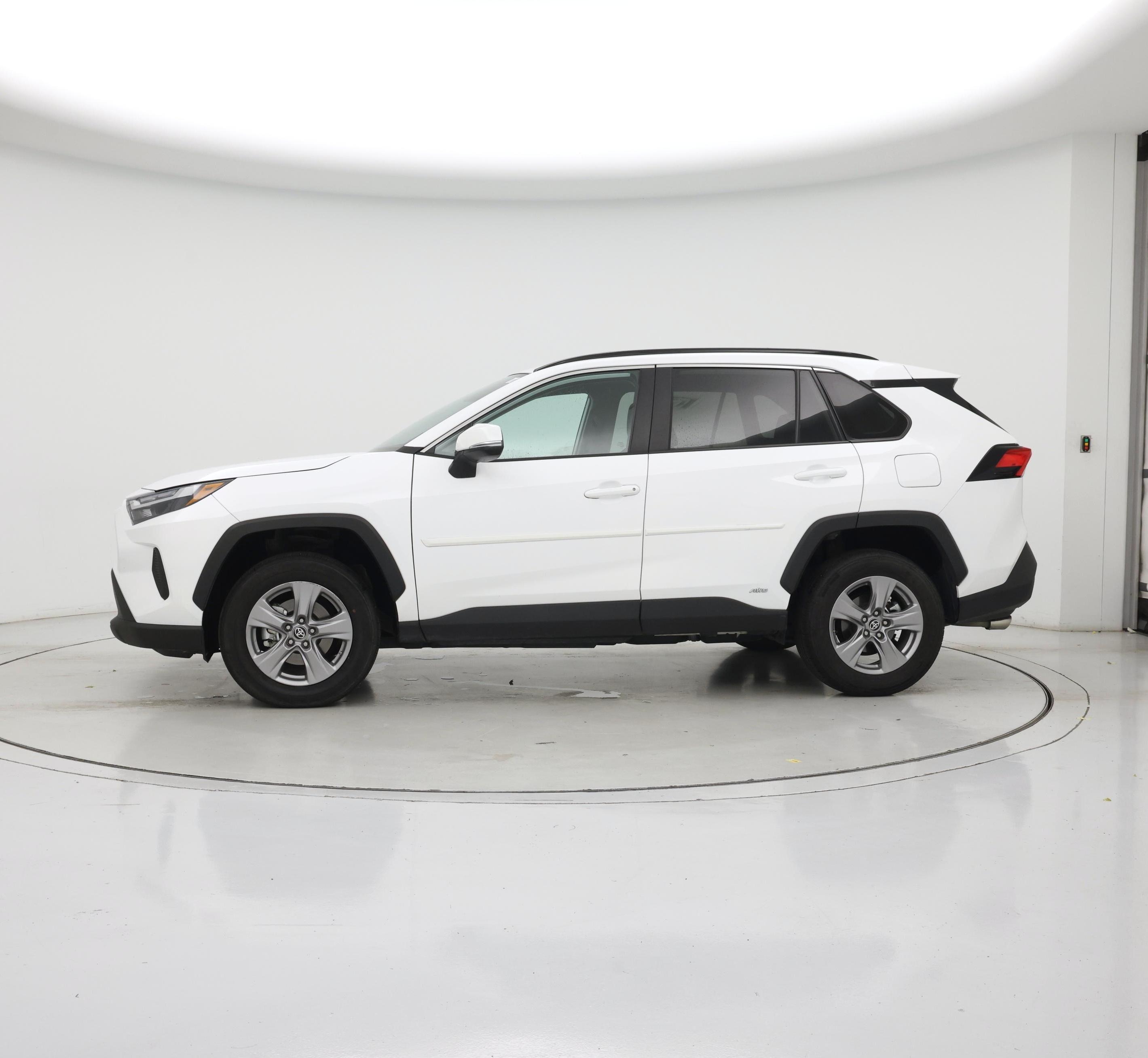Thumbnail: 2024 Toyota RAV4 - 3