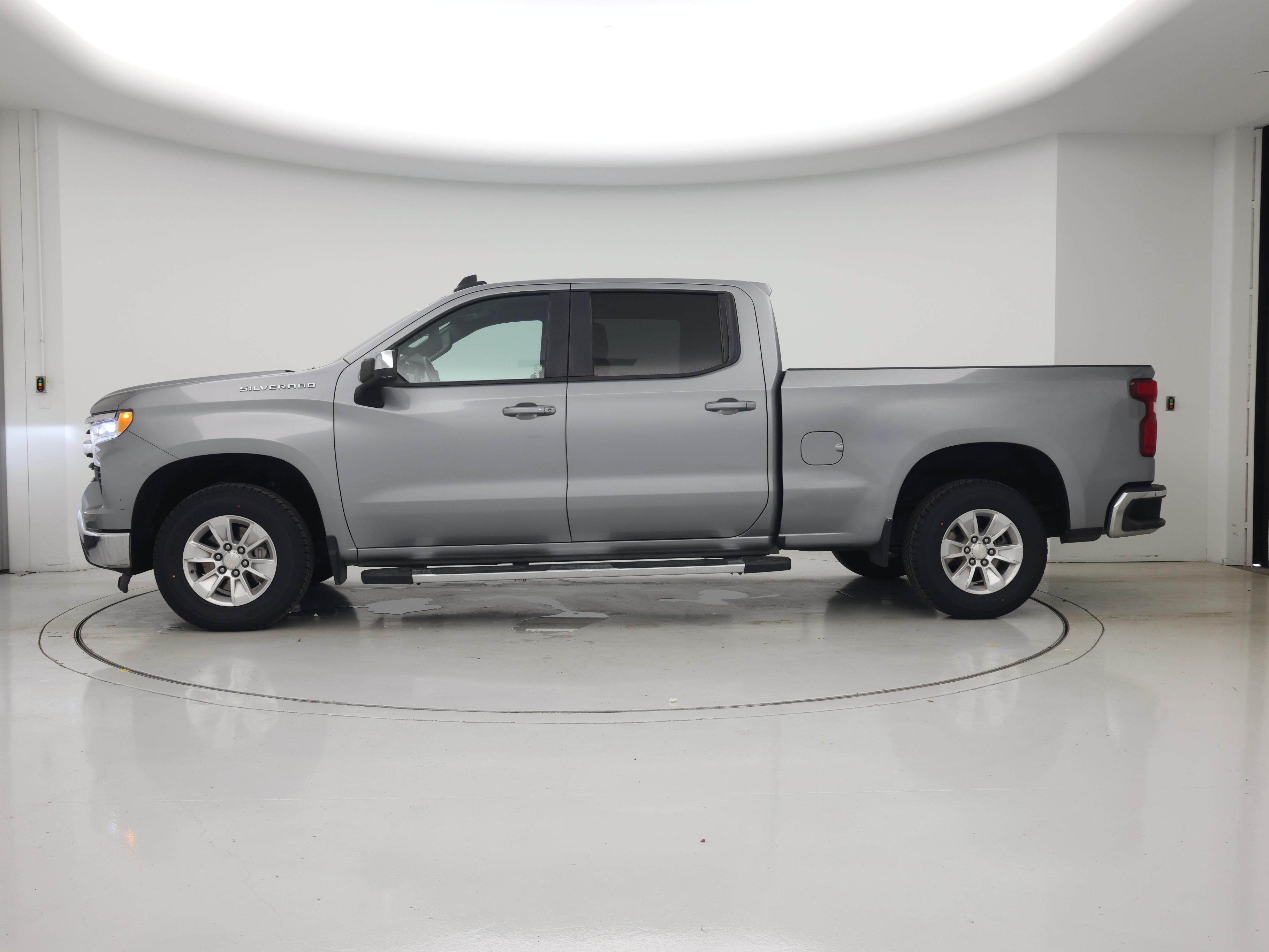 Thumbnail: 2023 Chevrolet Silverado 1500 - 3