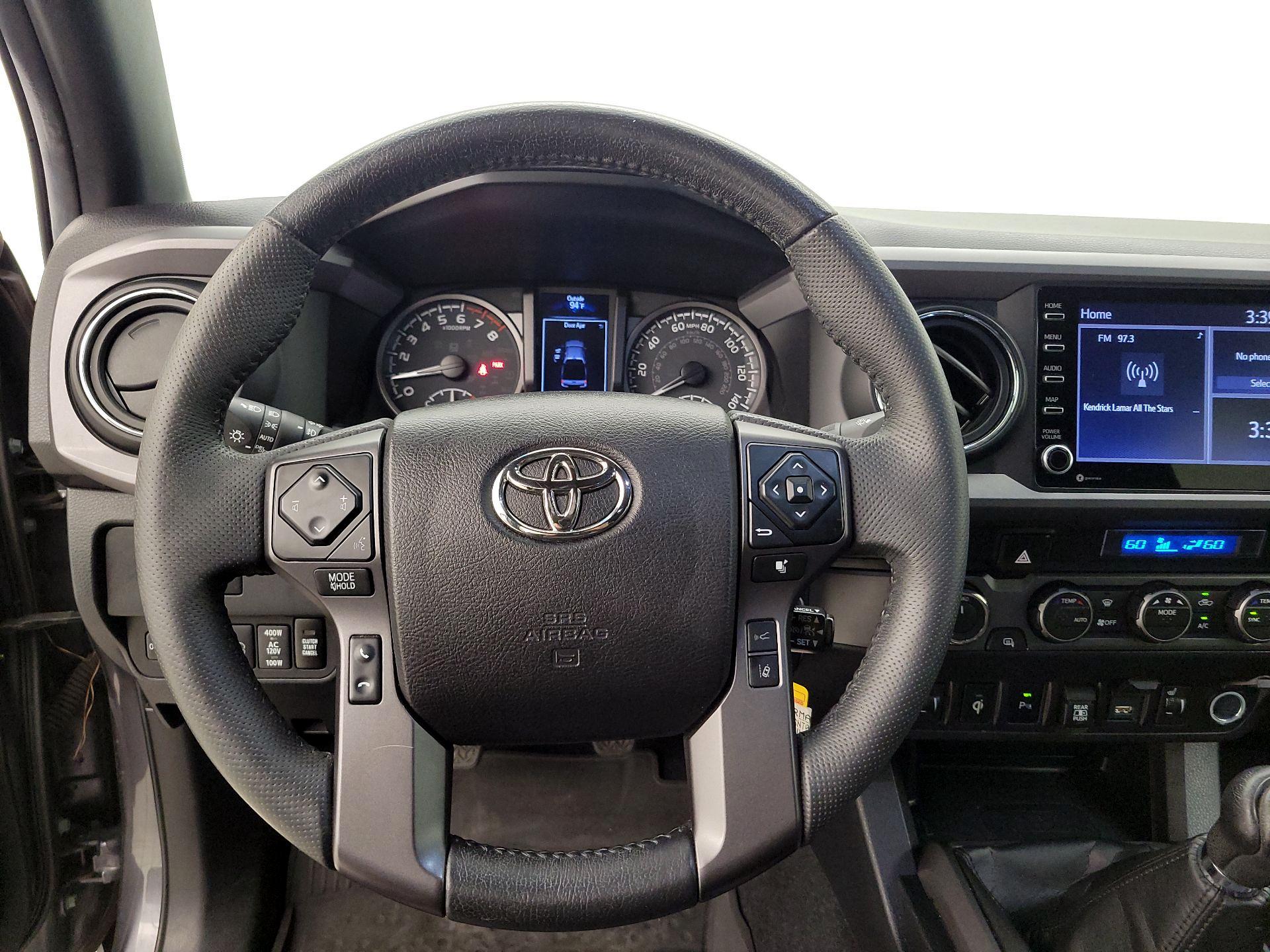 Thumbnail: 2022 Toyota Tacoma - 10