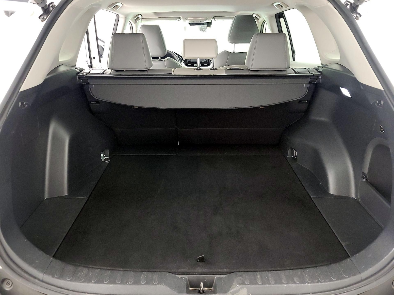 2022 Toyota RAV4 XLE Premium - Photo 22