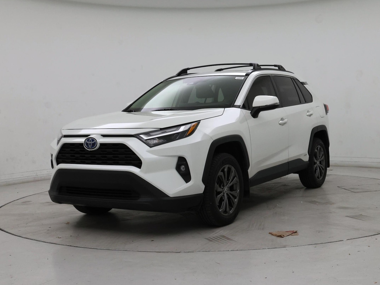 2022 Toyota RAV4 XLE Premium - Photo 5