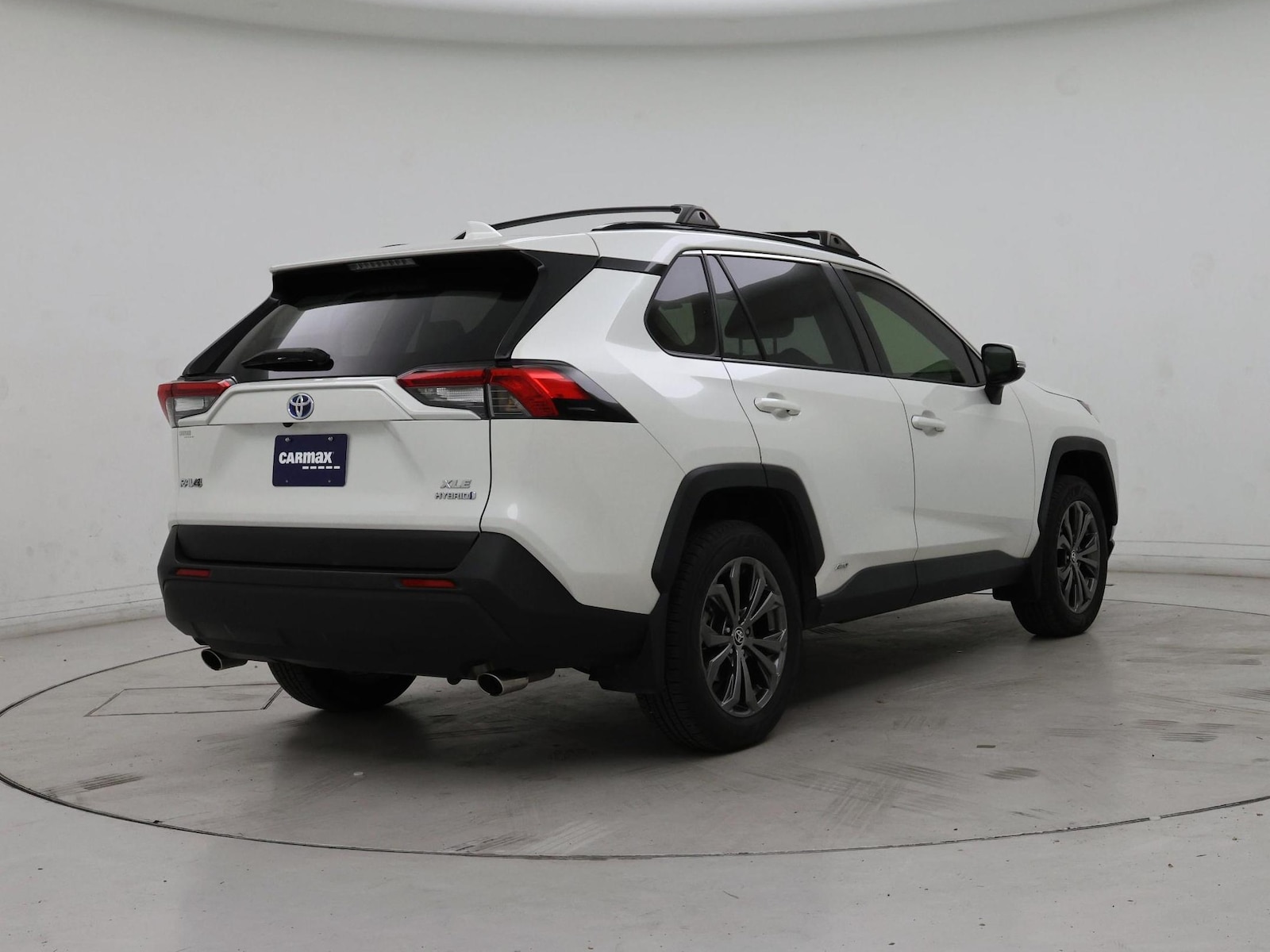 2022 Toyota RAV4 XLE Premium - Photo 9