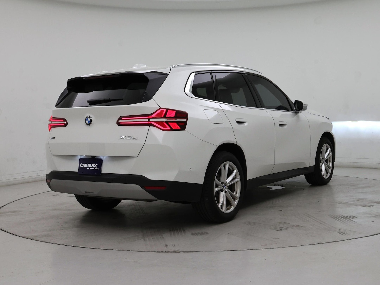 2025 BMW X3 30 - Photo 9