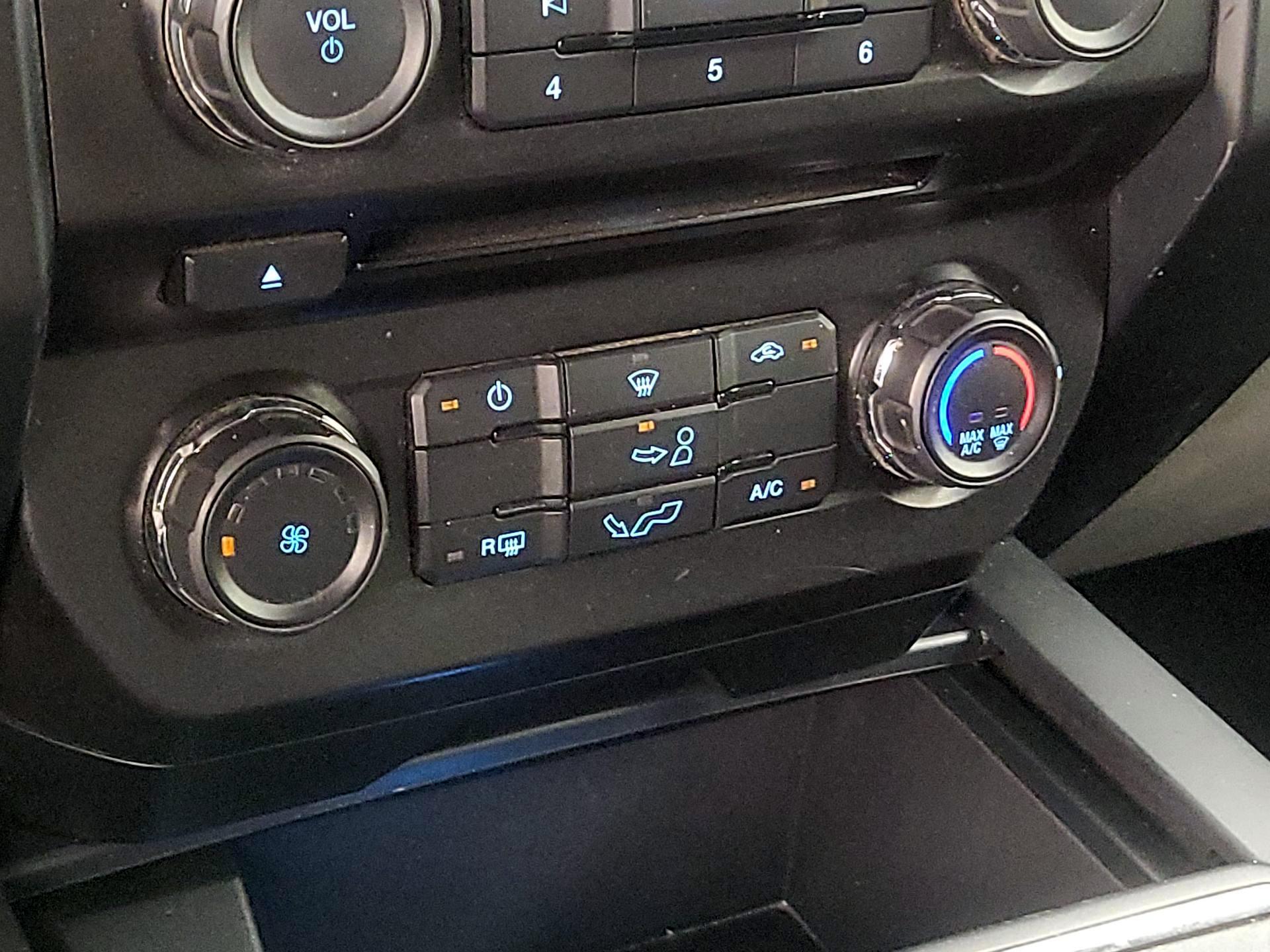 Thumbnail: 2018 Ford F-150 - 14