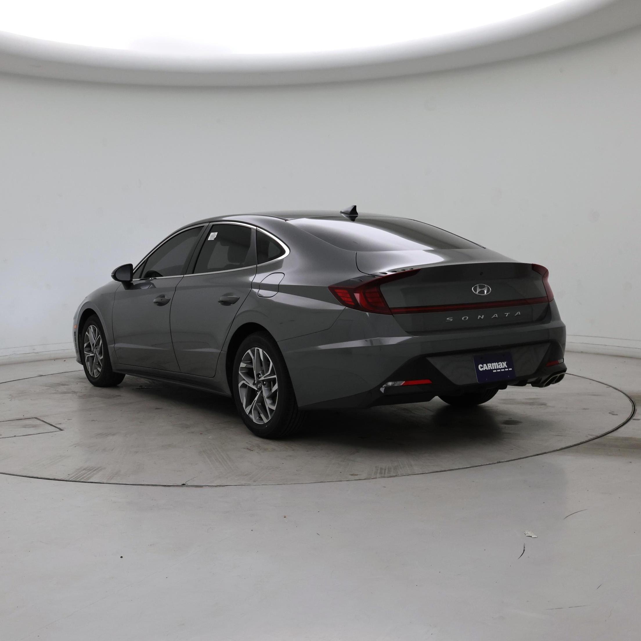 Thumbnail: 2023 Hyundai Sonata - 2