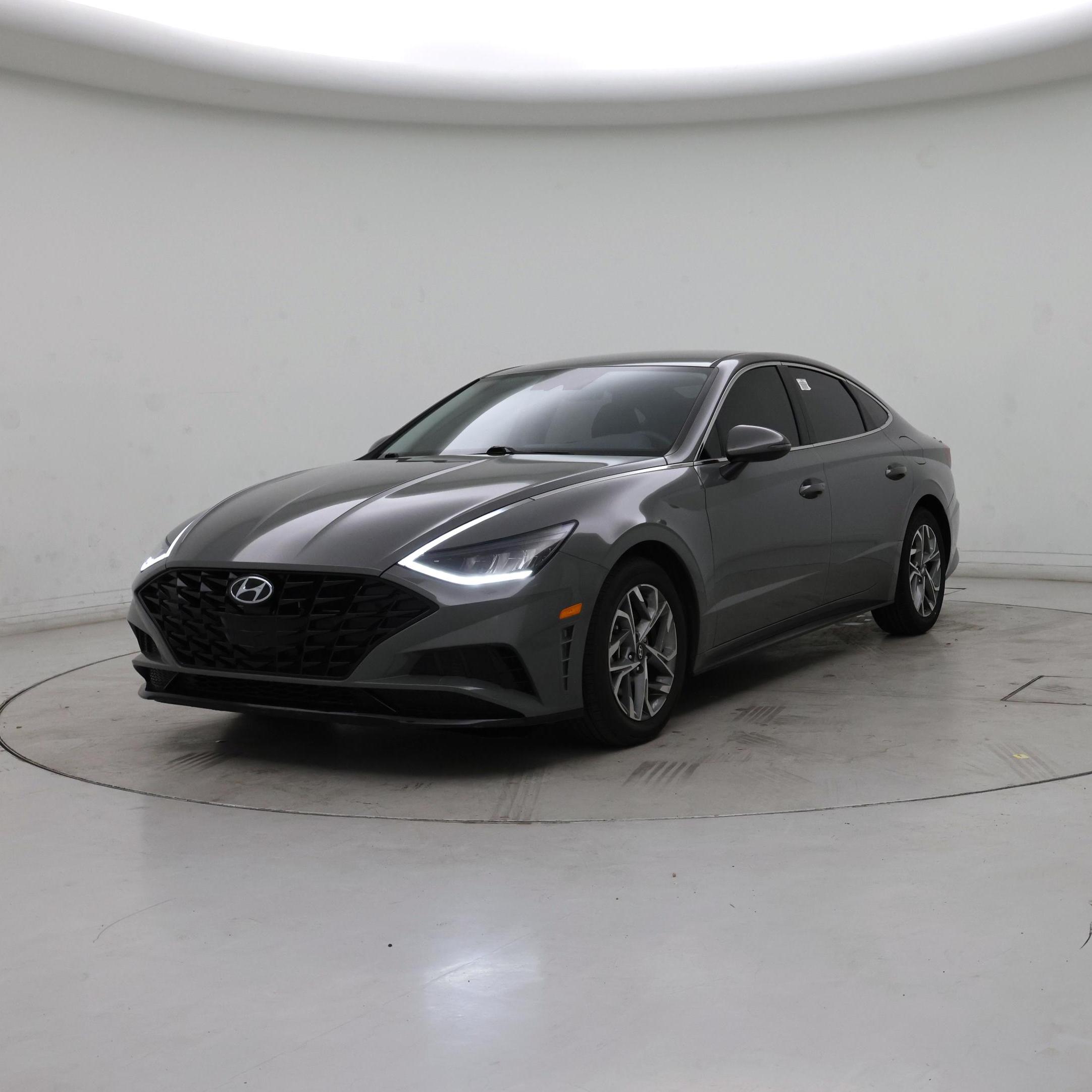 Thumbnail: 2023 Hyundai Sonata - 4