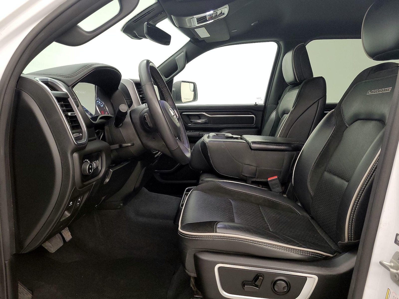 2025 RAM Ram 1500 Pickup Laramie - Photo 12