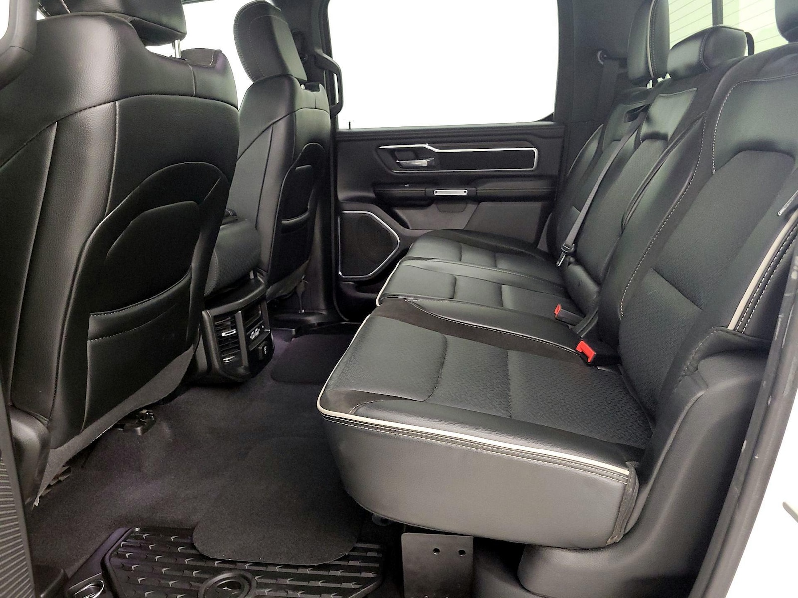 2025 RAM Ram 1500 Pickup Laramie - Photo 21