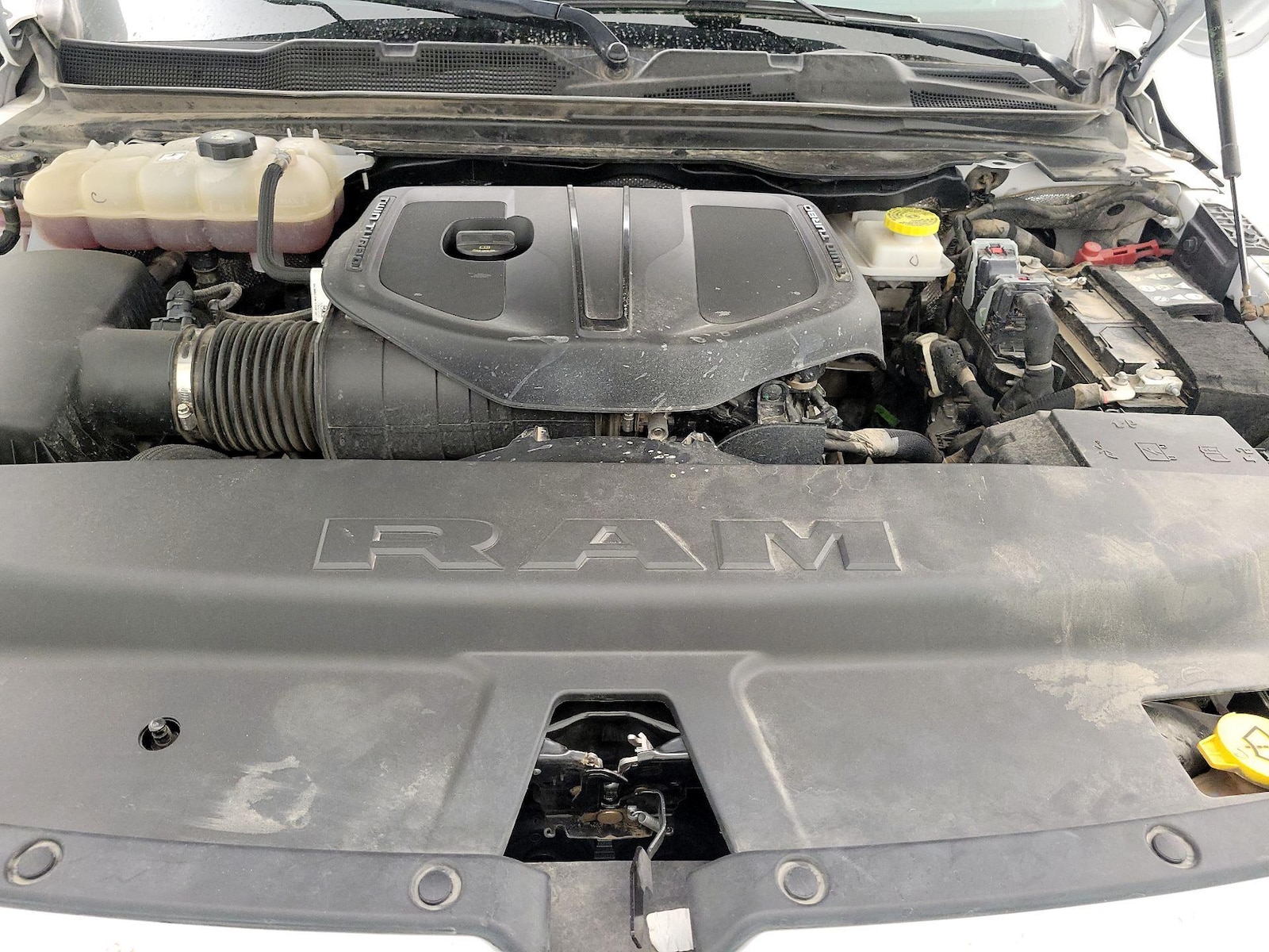 2025 RAM Ram 1500 Pickup Laramie - Photo 23