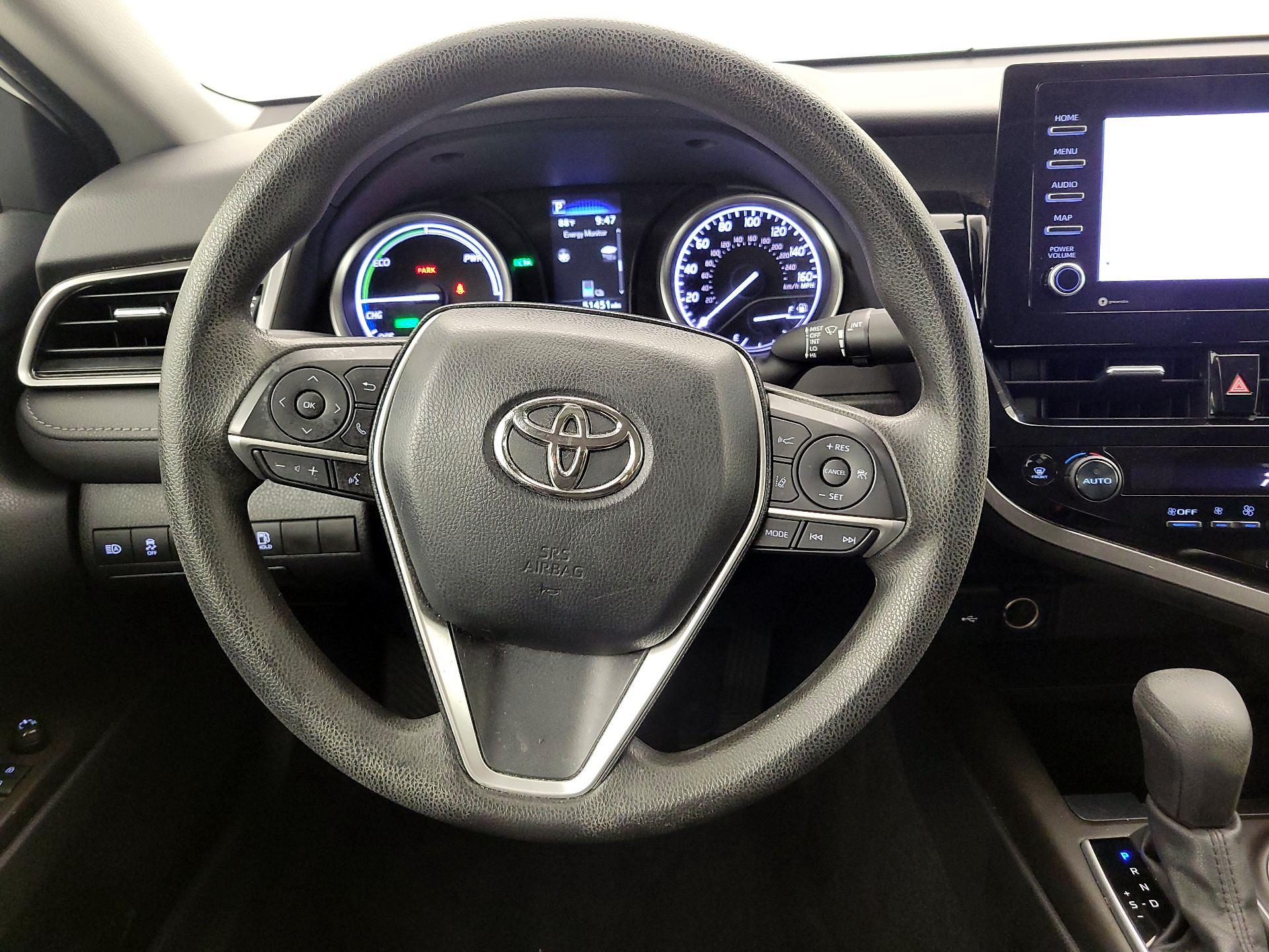 Thumbnail: 2021 Toyota Camry - 10