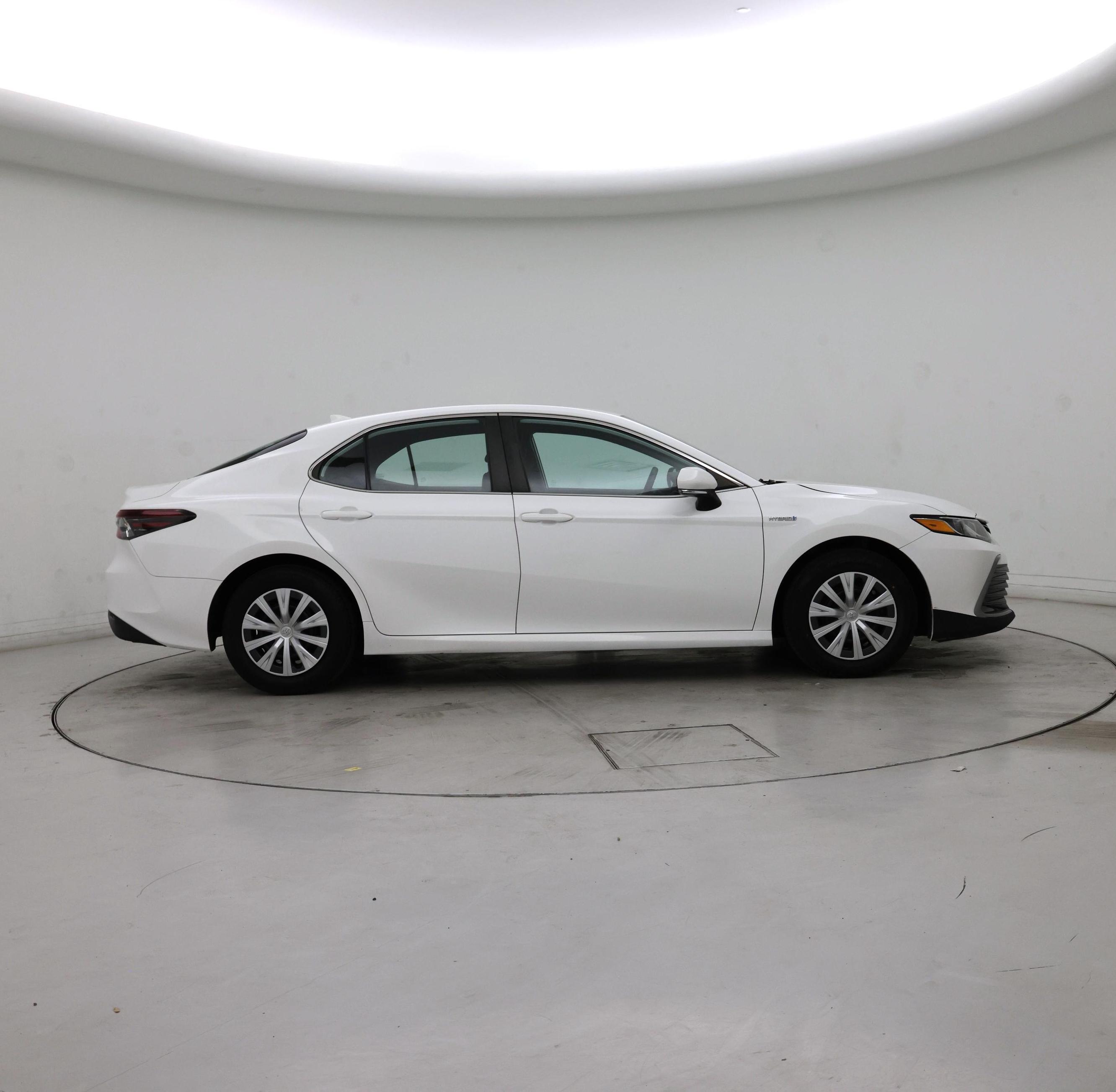 Thumbnail: 2021 Toyota Camry - 7