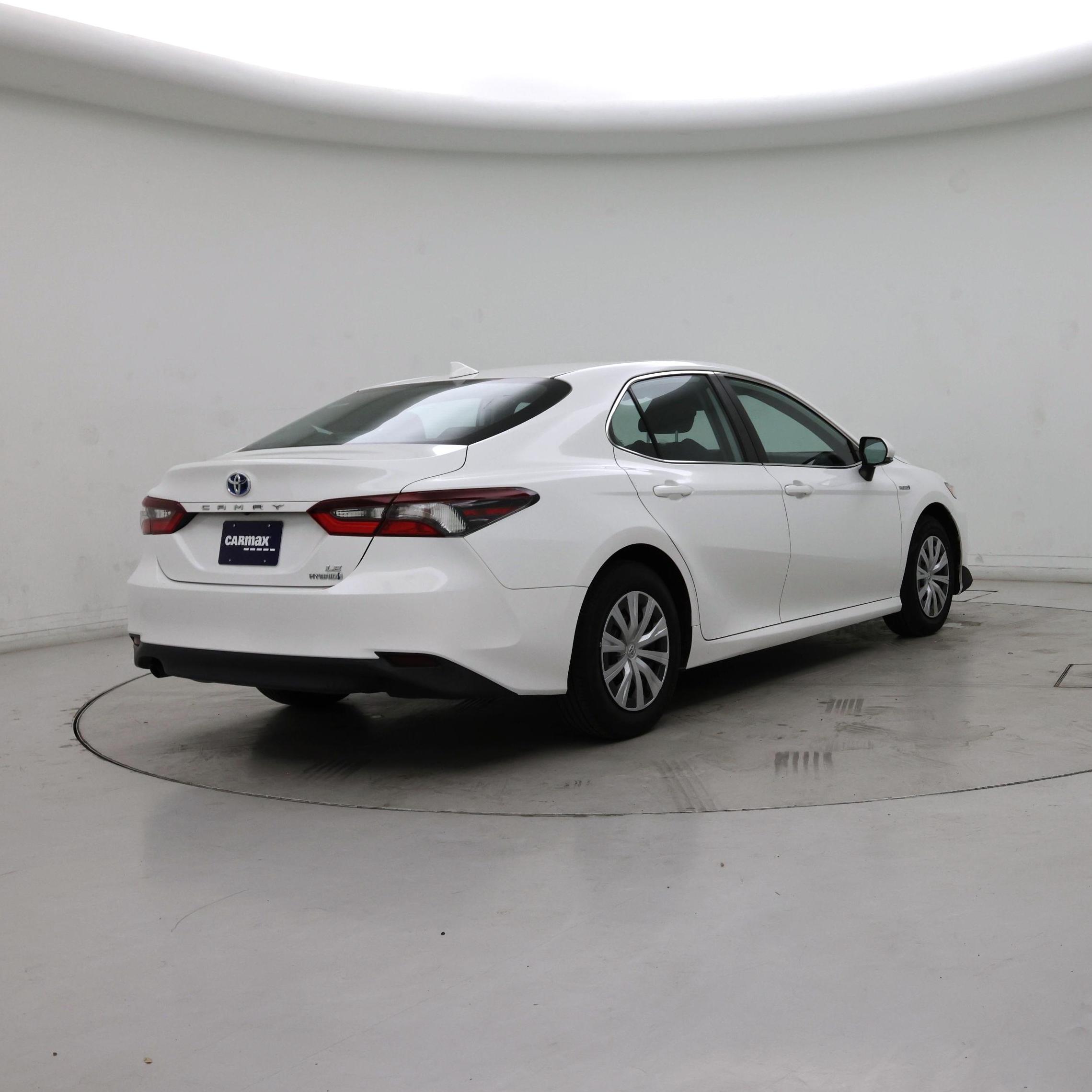 Thumbnail: 2021 Toyota Camry - 8