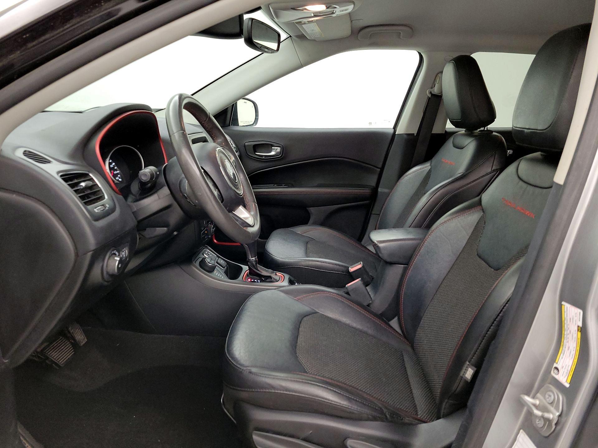 Thumbnail: 2021 Jeep Compass - 11