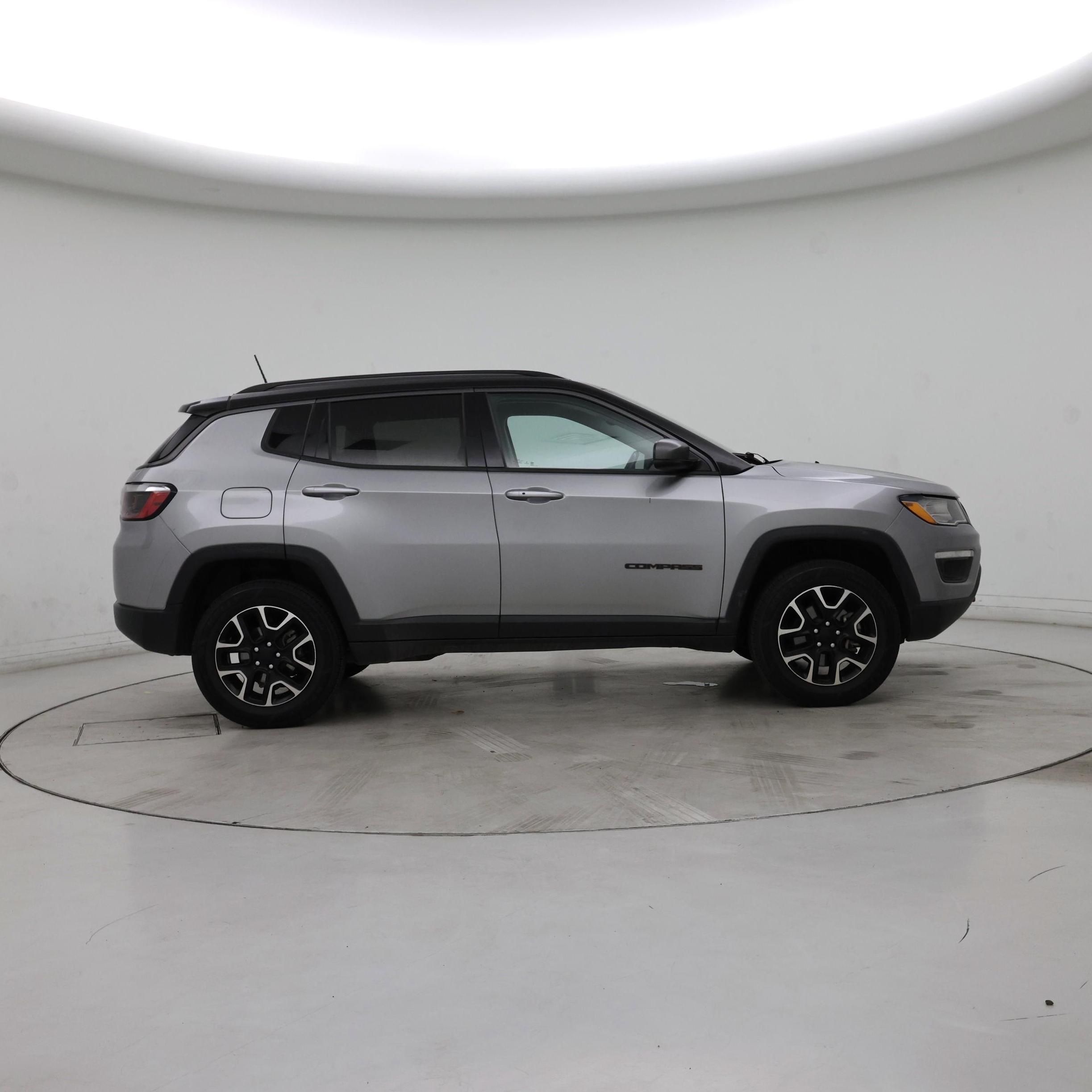 Thumbnail: 2021 Jeep Compass - 7