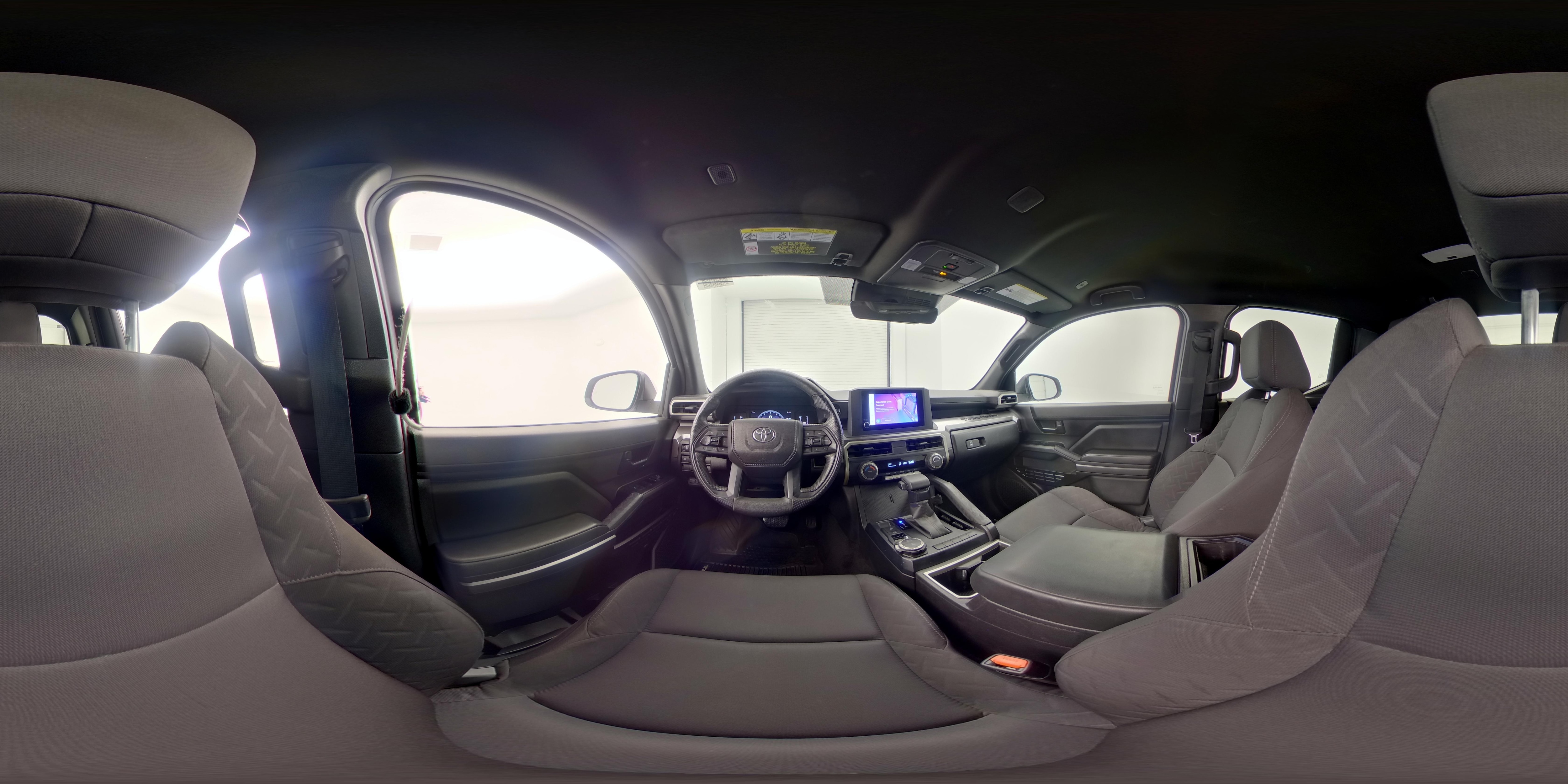 2025 Toyota Tacoma SR5 - Photo 27