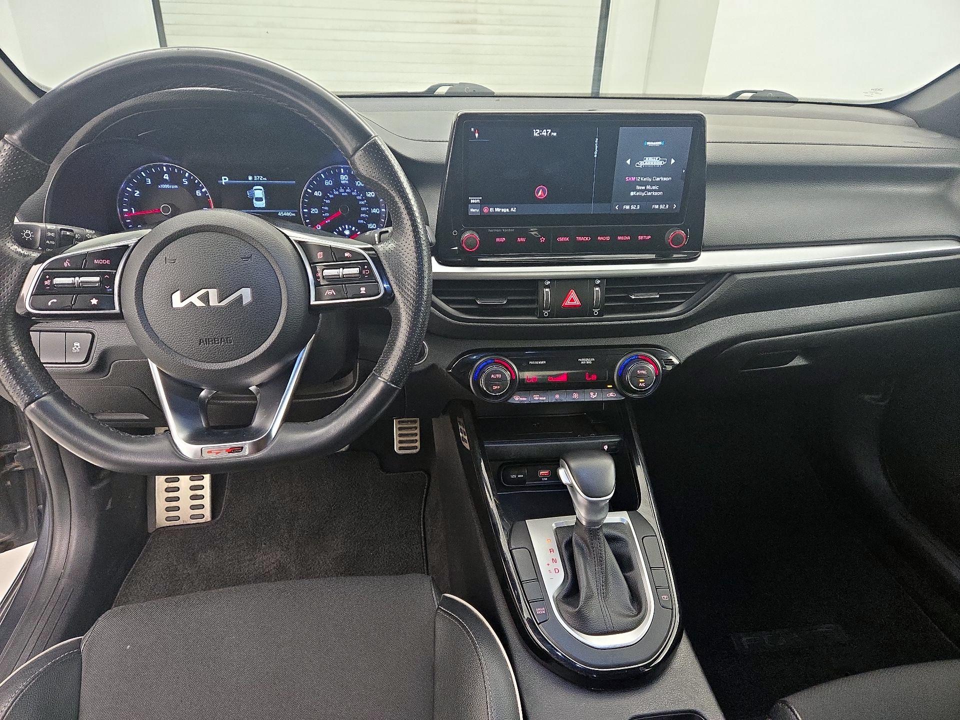 Thumbnail: 2022 Kia Forte - 9