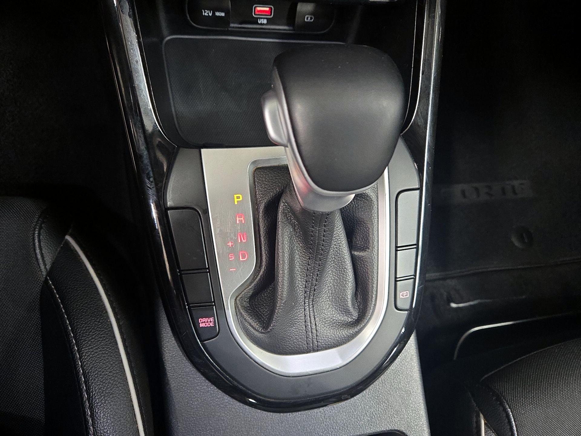 Thumbnail: 2022 Kia Forte - 18