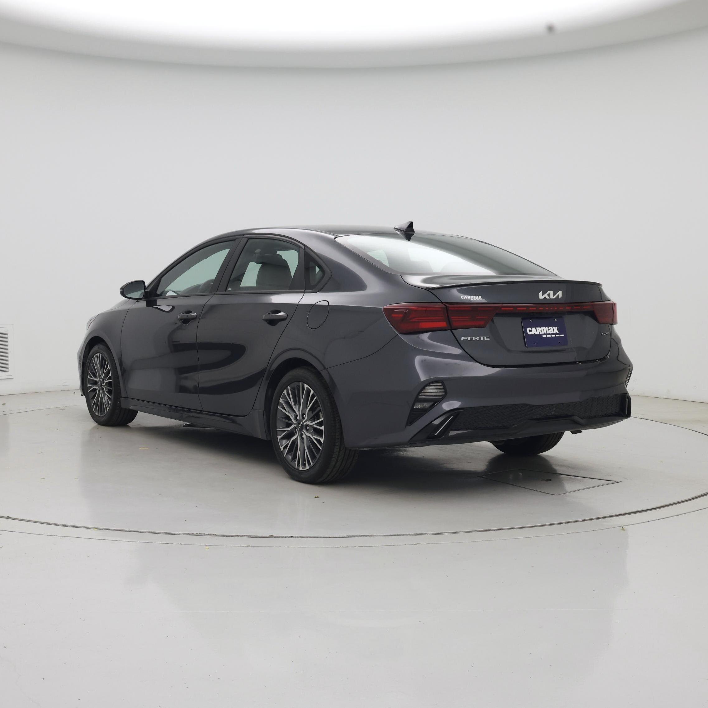 Thumbnail: 2022 Kia Forte - 2