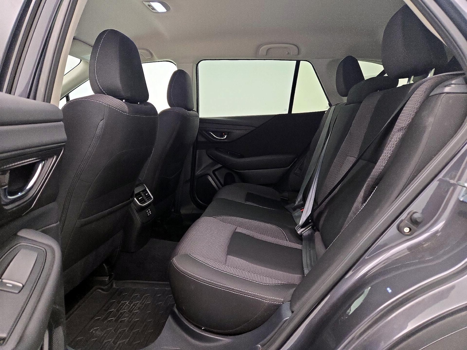 2025 Subaru Outback Premium - Photo 20