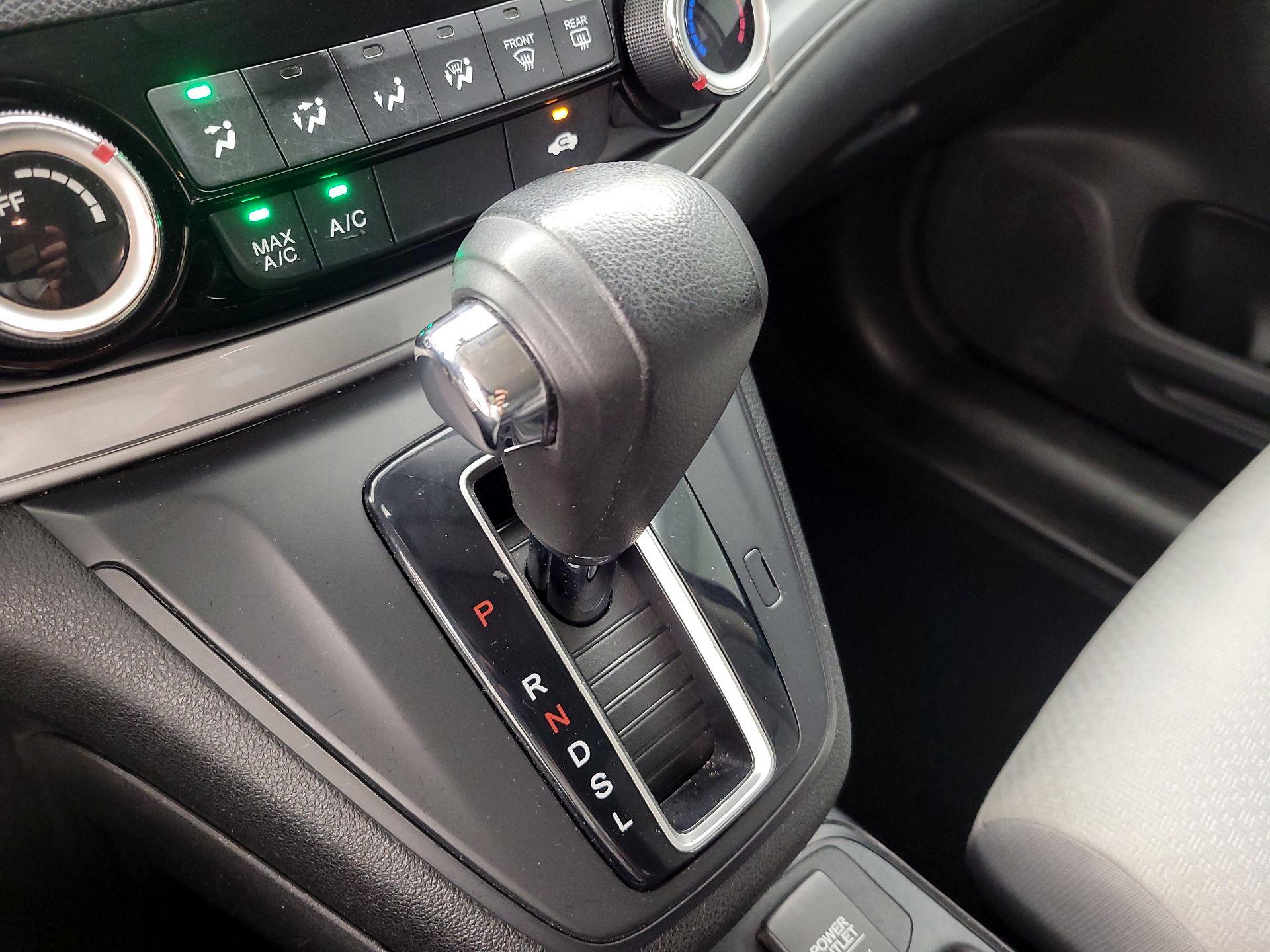Thumbnail: 2015 Honda CR-V - 17