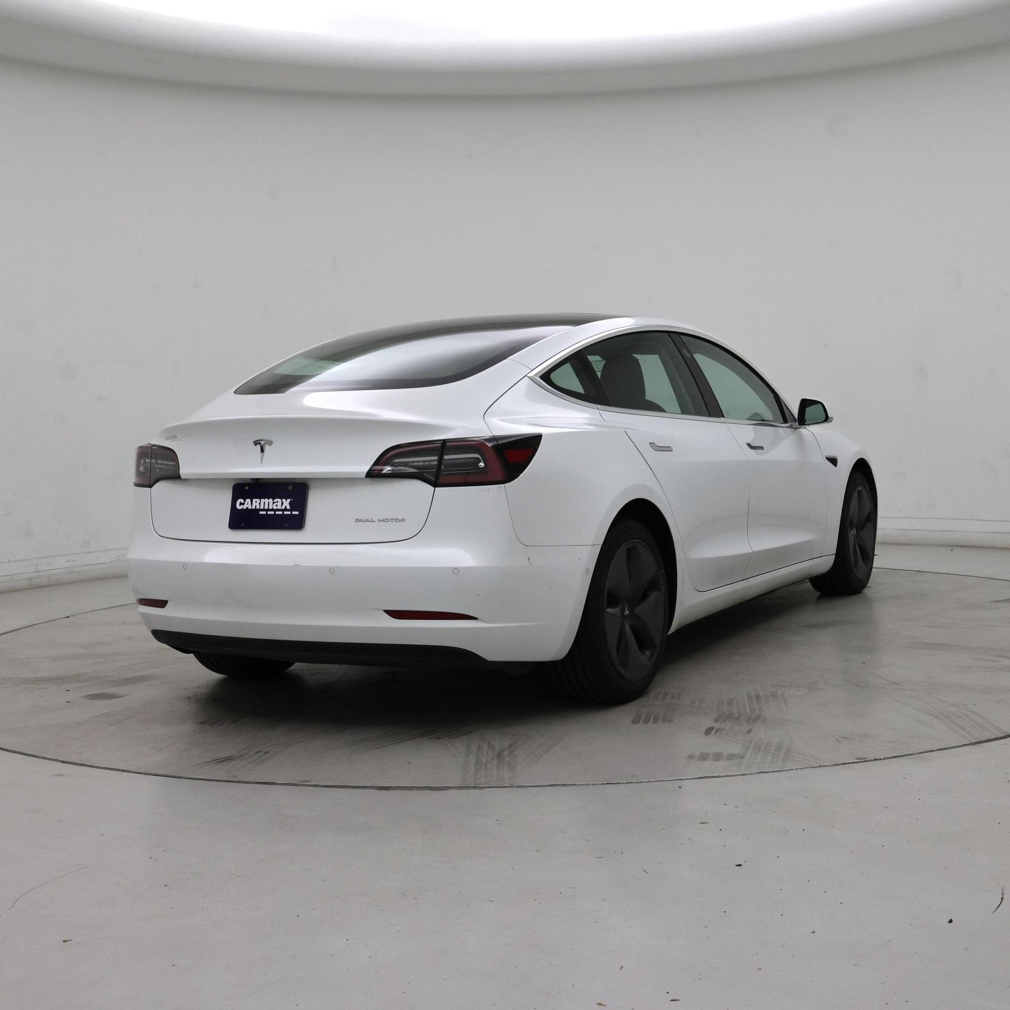 Thumbnail: 2020 Tesla Model 3 - 8