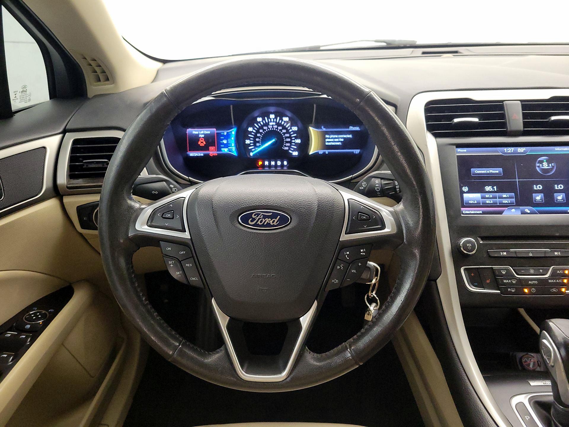 Thumbnail: 2014 Ford Fusion - 10