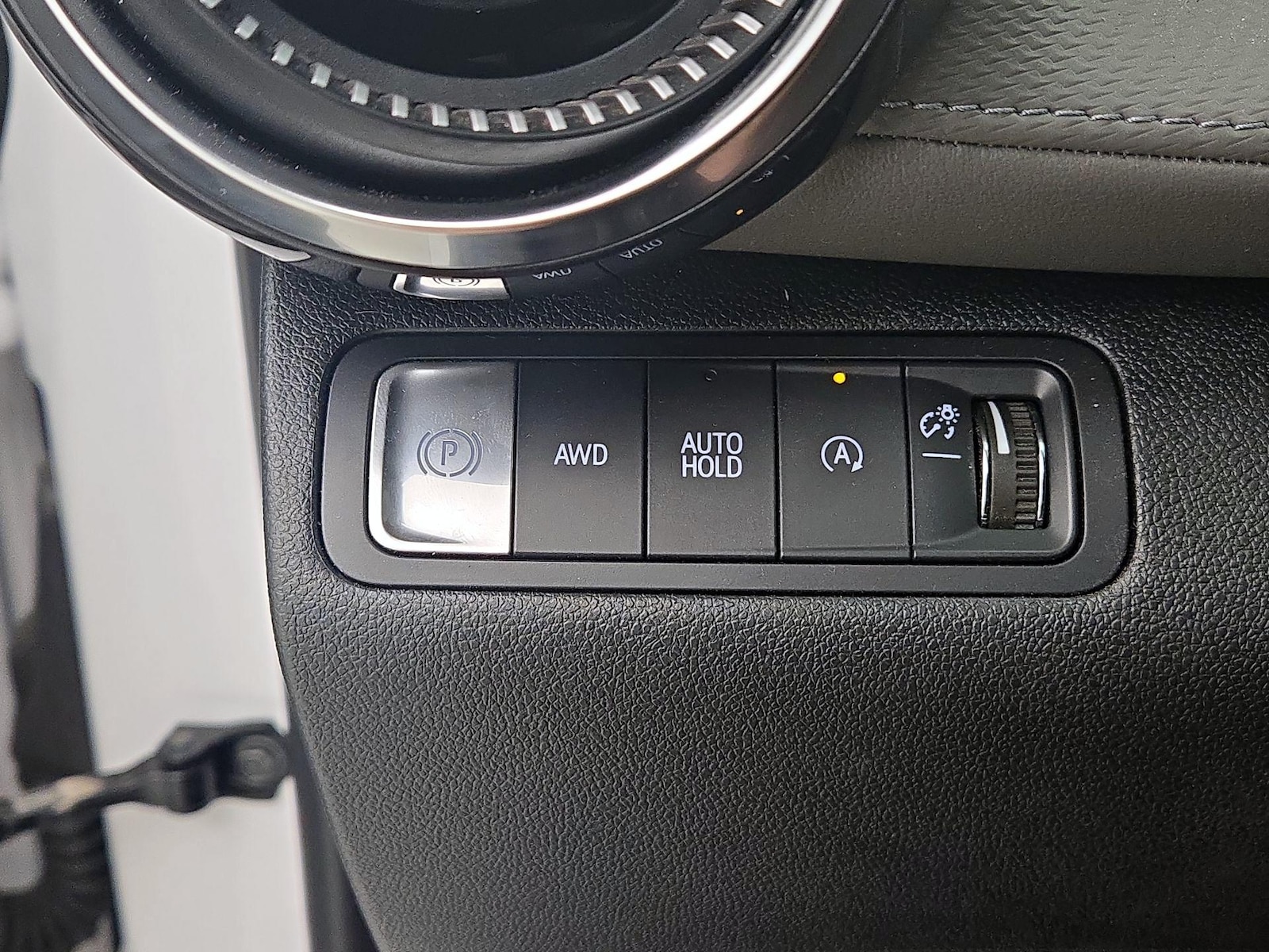 2025 Chevrolet Equinox LT - Photo 14