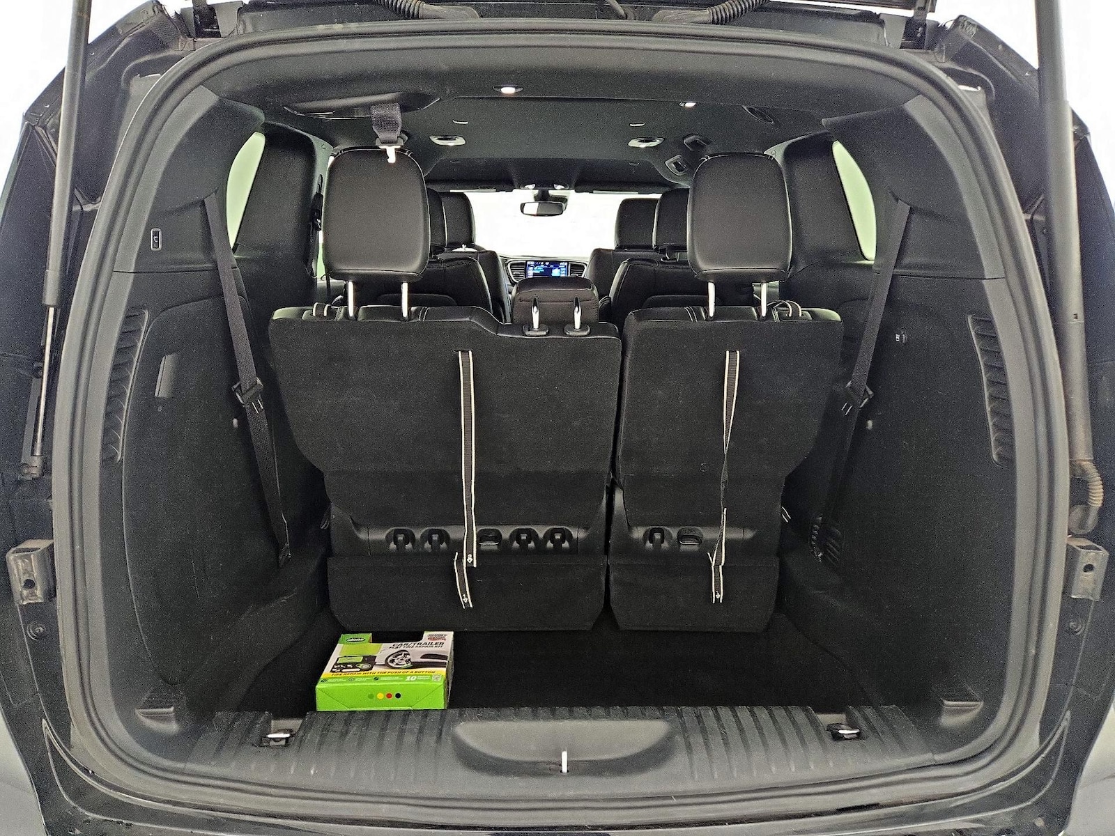 2025 Chrysler Pacifica Select - Photo 22